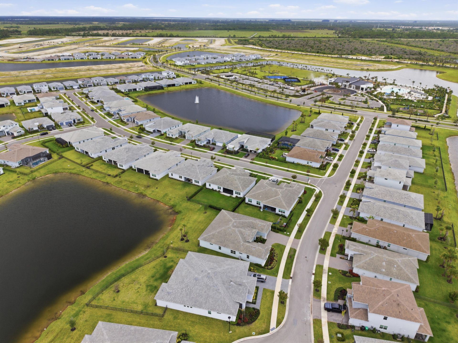 10639 Vineyard Drive, Port Saint Lucie, FL 34987 Photo