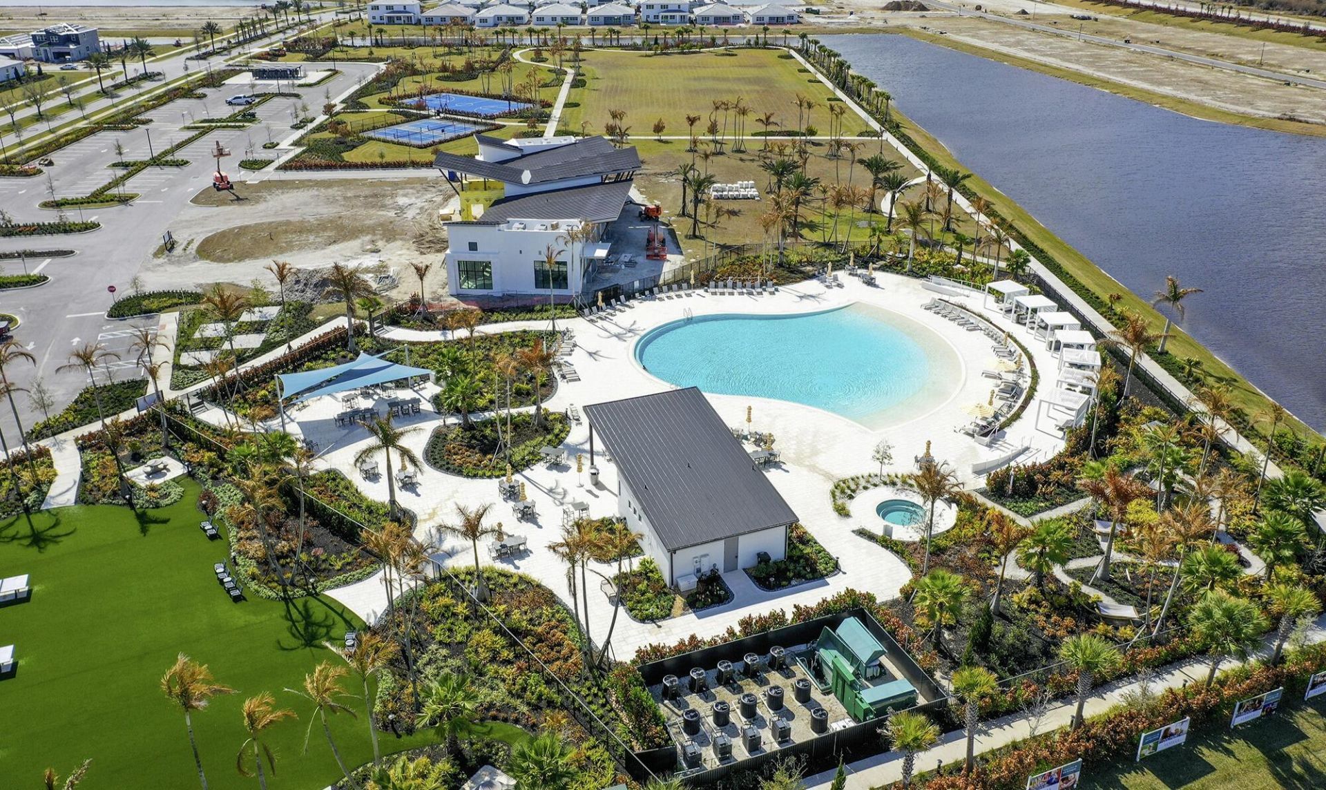 10639 Vineyard Drive, Port Saint Lucie, FL 34987 Photo