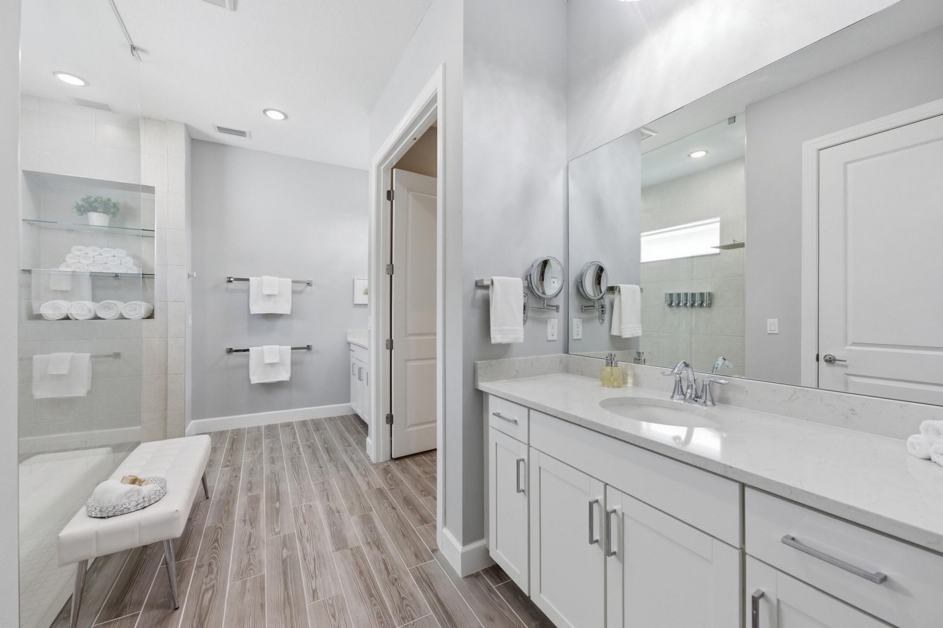 10639 Vineyard Drive, Port Saint Lucie, FL 34987 Photo