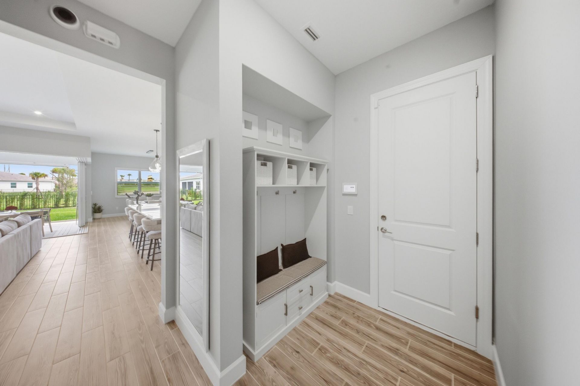 10639 Vineyard Drive, Port Saint Lucie, FL 34987 Photo