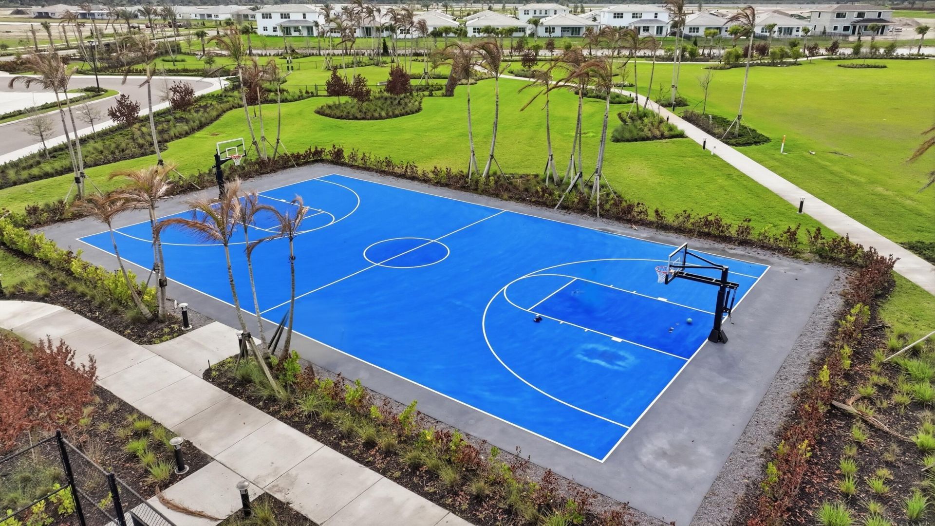 10639 Vineyard Drive, Port Saint Lucie, FL 34987 Photo