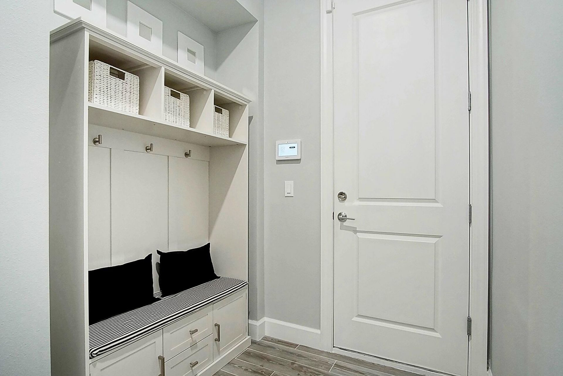 10639 Vineyard Drive, Port Saint Lucie, FL 34987 Photo