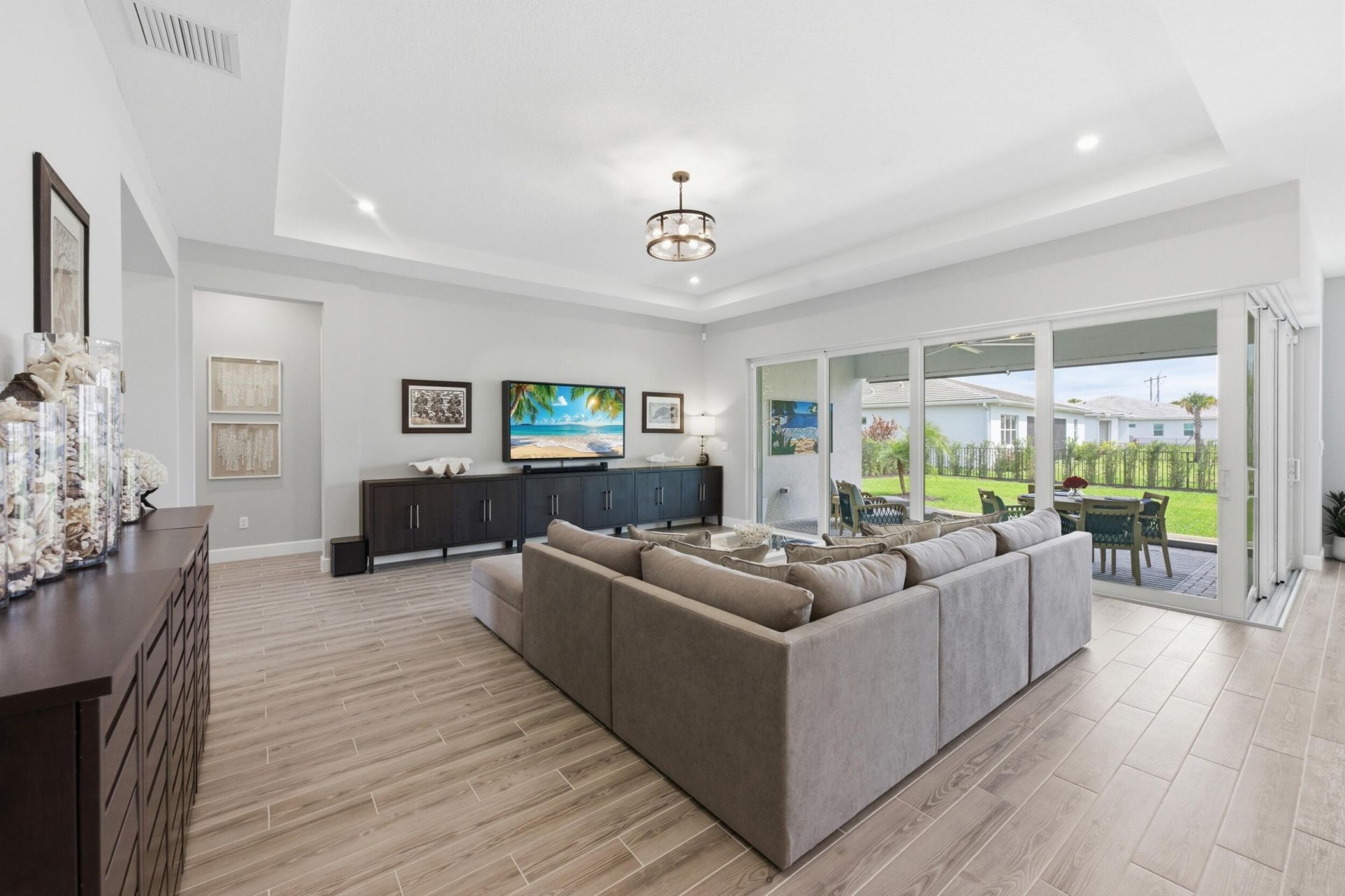 10639 Vineyard Drive, Port Saint Lucie, FL 34987 Photo