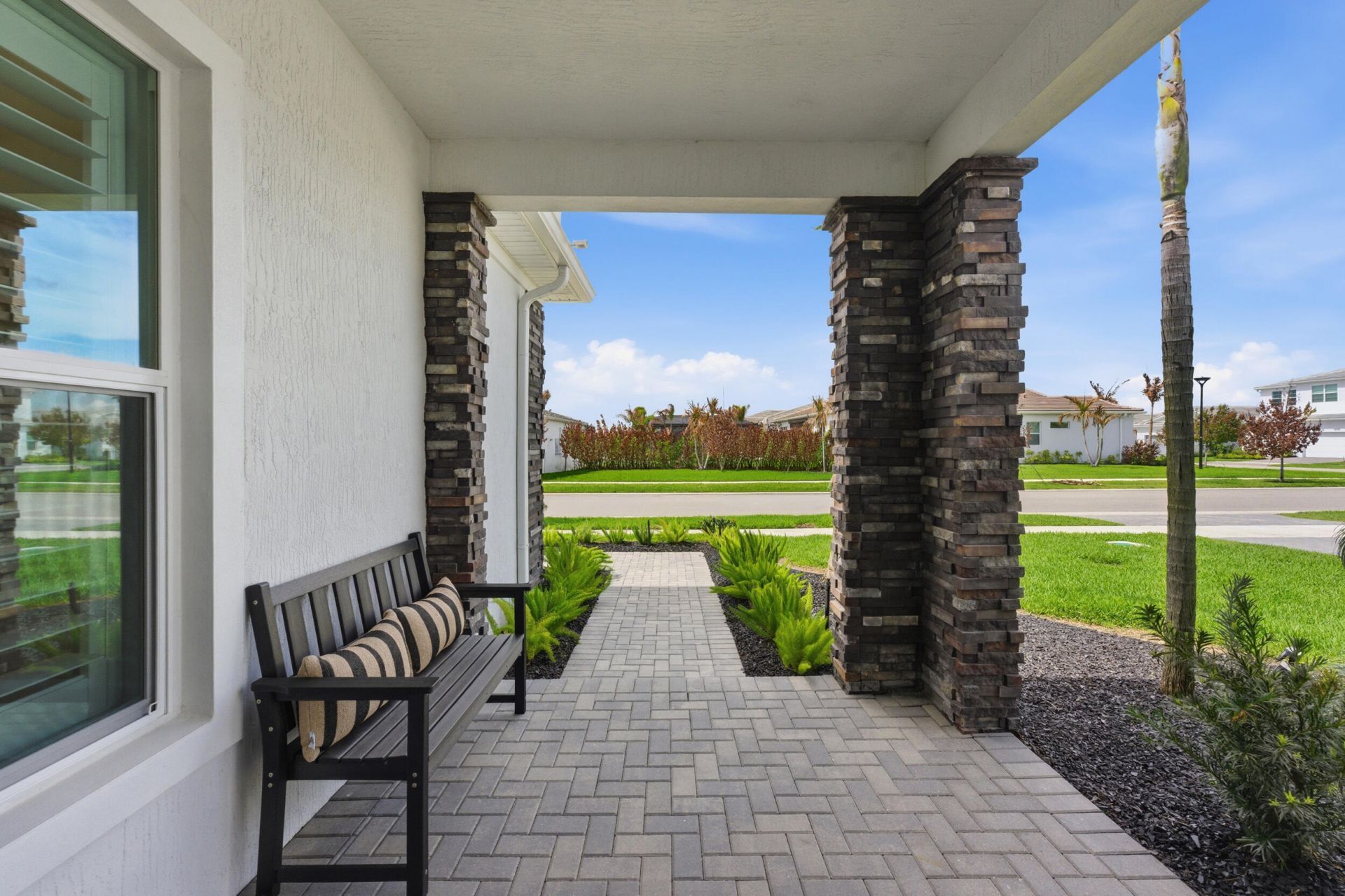 10639 Vineyard Drive, Port Saint Lucie, FL 34987 Photo