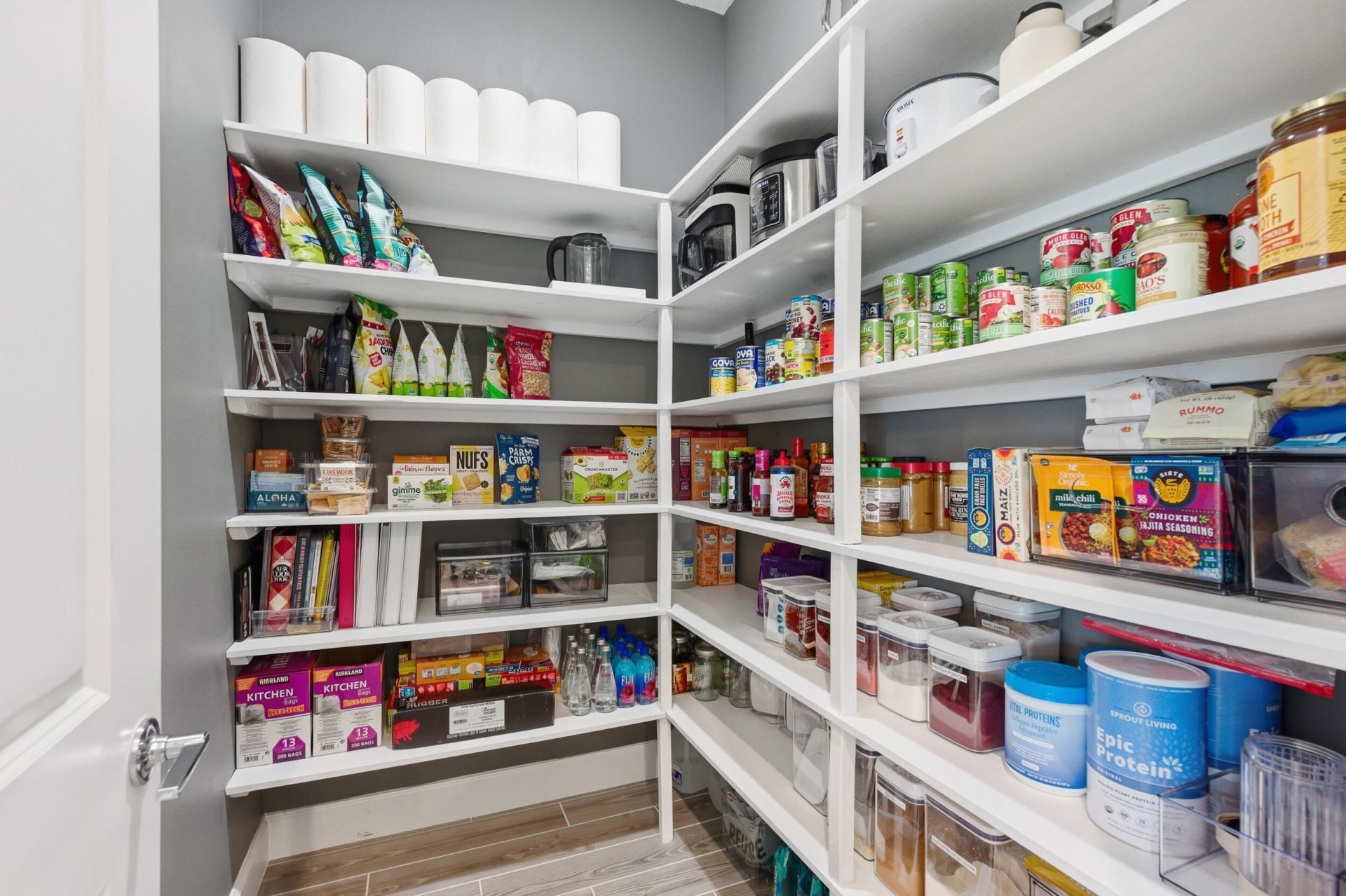 10639 Vineyard Drive, Port Saint Lucie, FL 34987 Photo