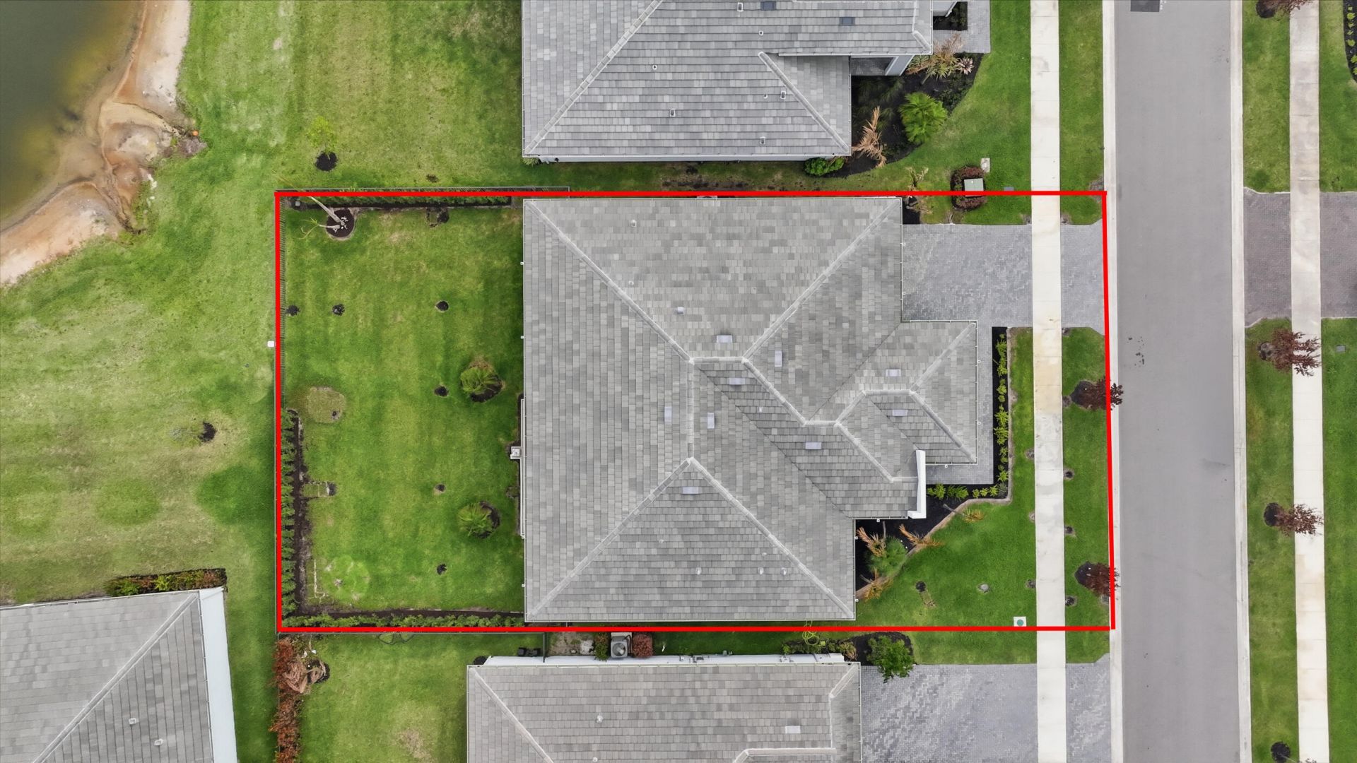 10639 Vineyard Drive, Port Saint Lucie, FL 34987 Photo