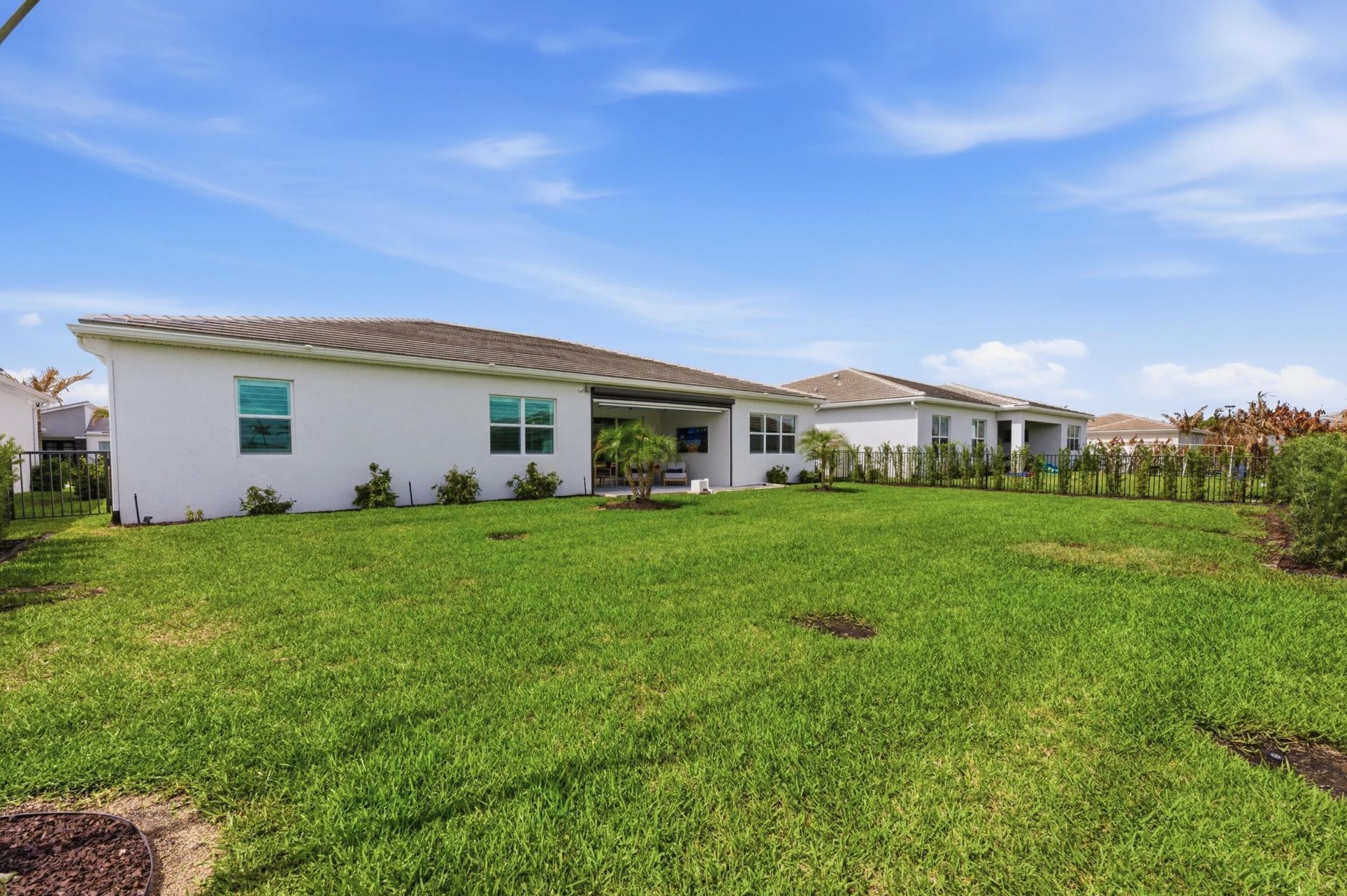 10639 Vineyard Drive, Port Saint Lucie, FL 34987 Photo