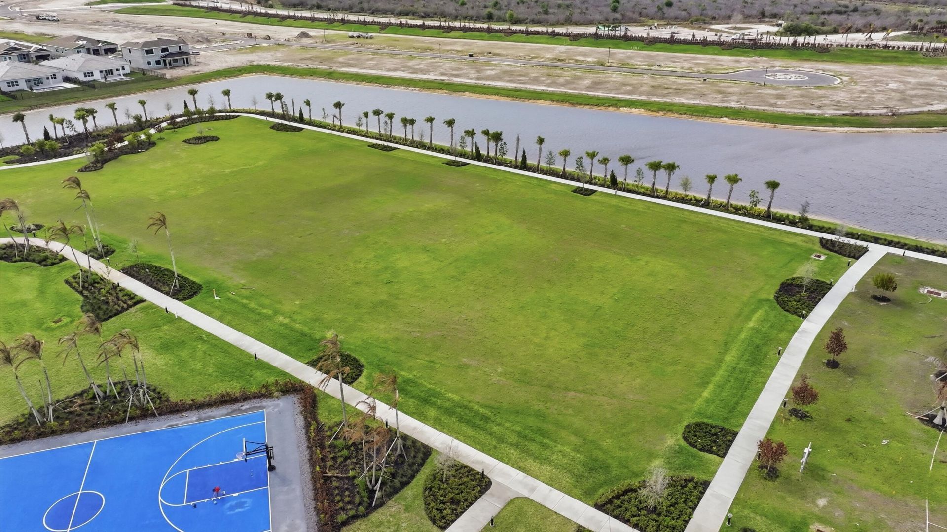 10639 Vineyard Drive, Port Saint Lucie, FL 34987 Photo