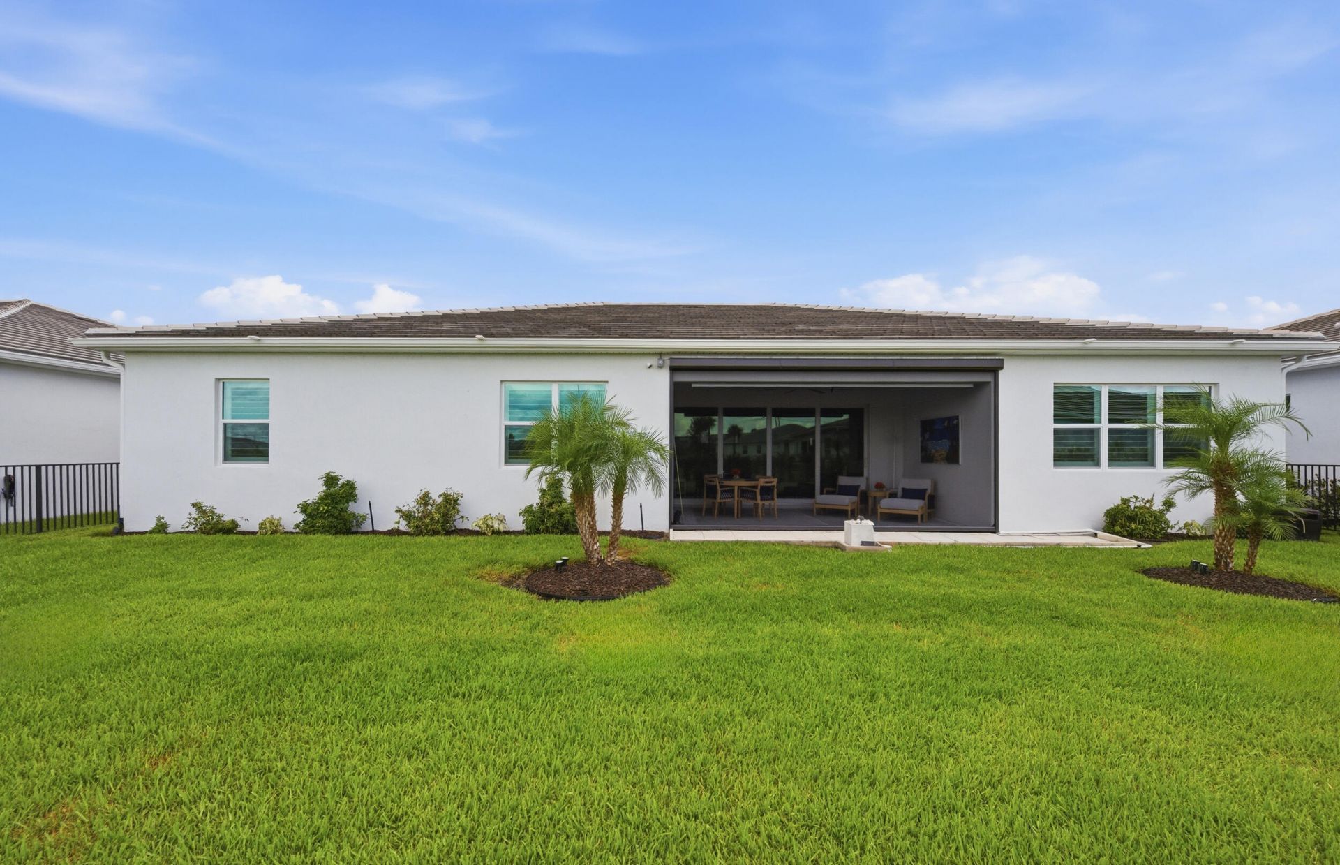 10639 Vineyard Drive, Port Saint Lucie, FL 34987 Photo