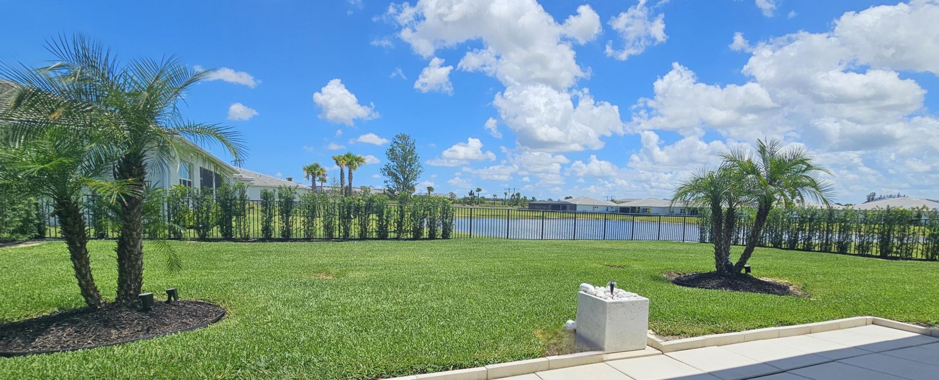 10639 Vineyard Drive, Port Saint Lucie, FL 34987 Photo