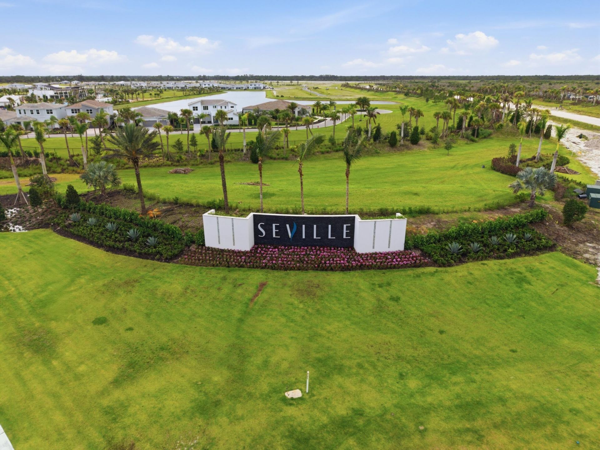 10639 Vineyard Drive, Port Saint Lucie, FL 34987 Photo