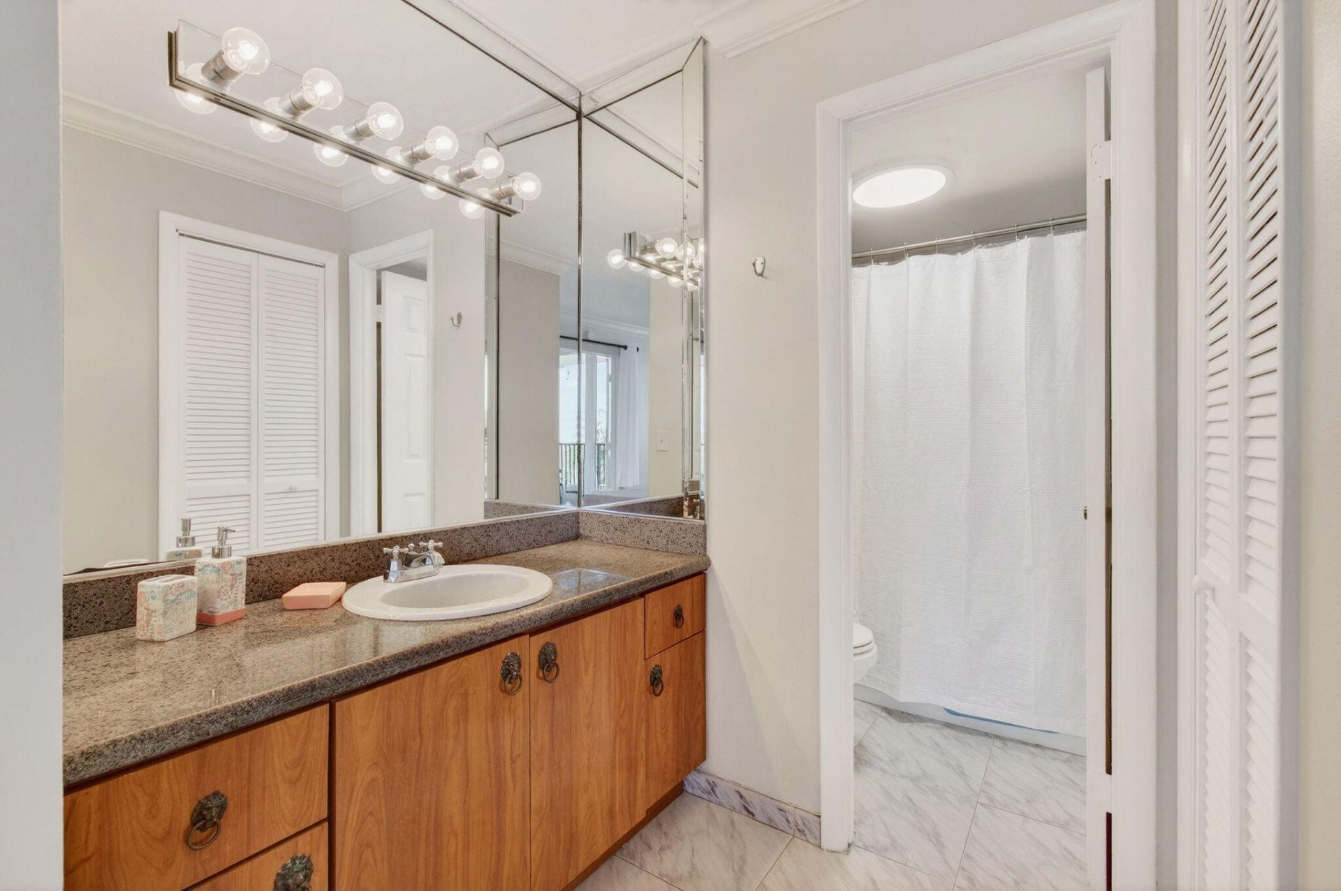 1239 Hillsboro Mile, Unit 403, Hillsboro Beach, FL 33062 Photo