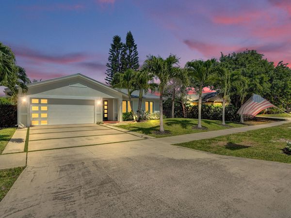2673 SW 14th Court, Deerfield Beach, FL 33442