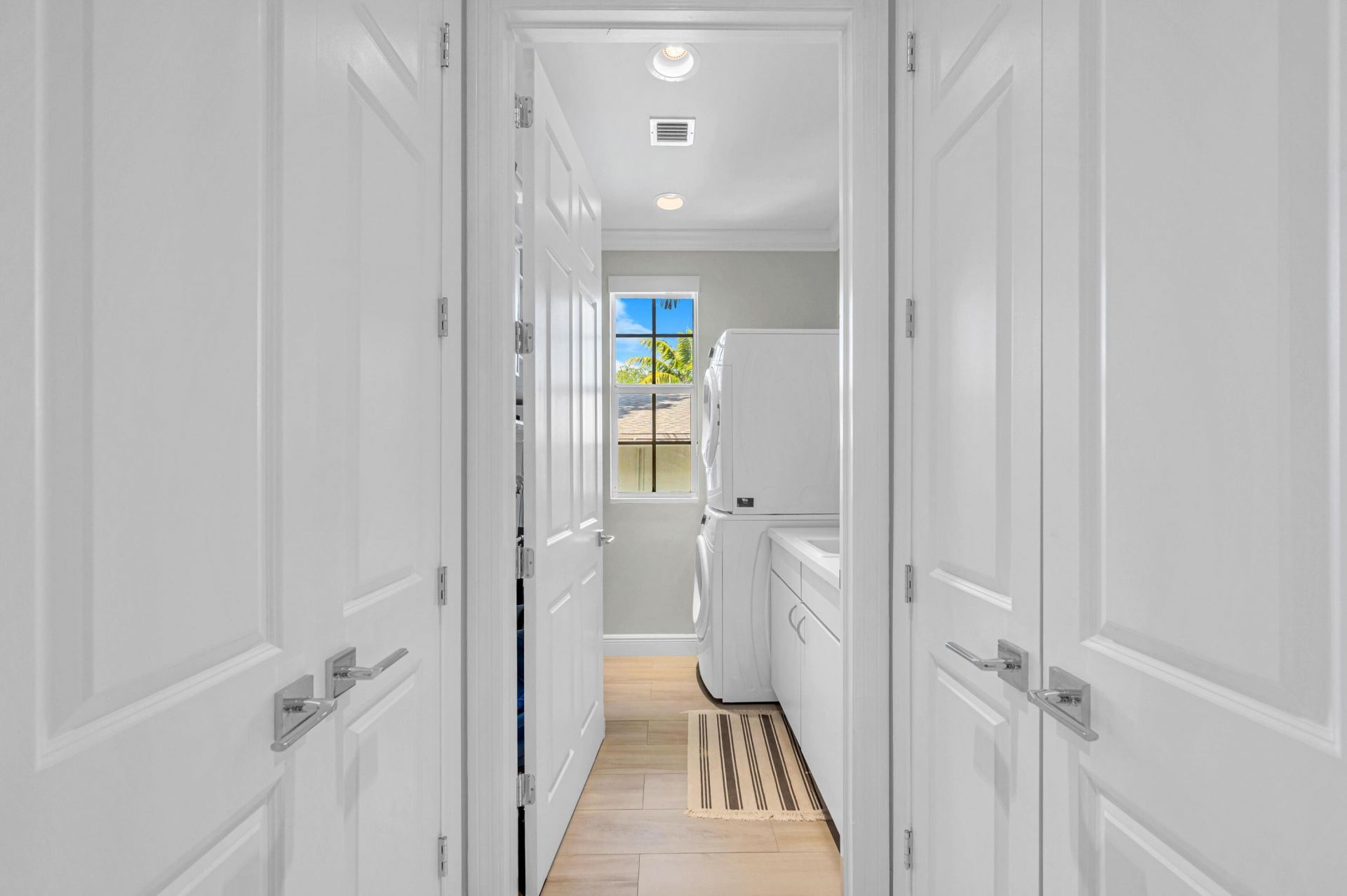 449 NE 16th Ave, Fort Lauderdale, FL 33301 Photo