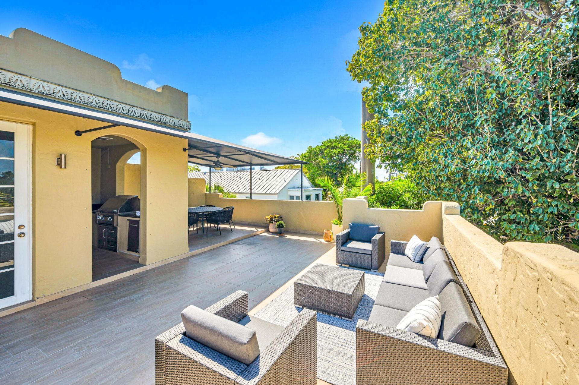 449 NE 16th Ave, Fort Lauderdale, FL 33301 Photo