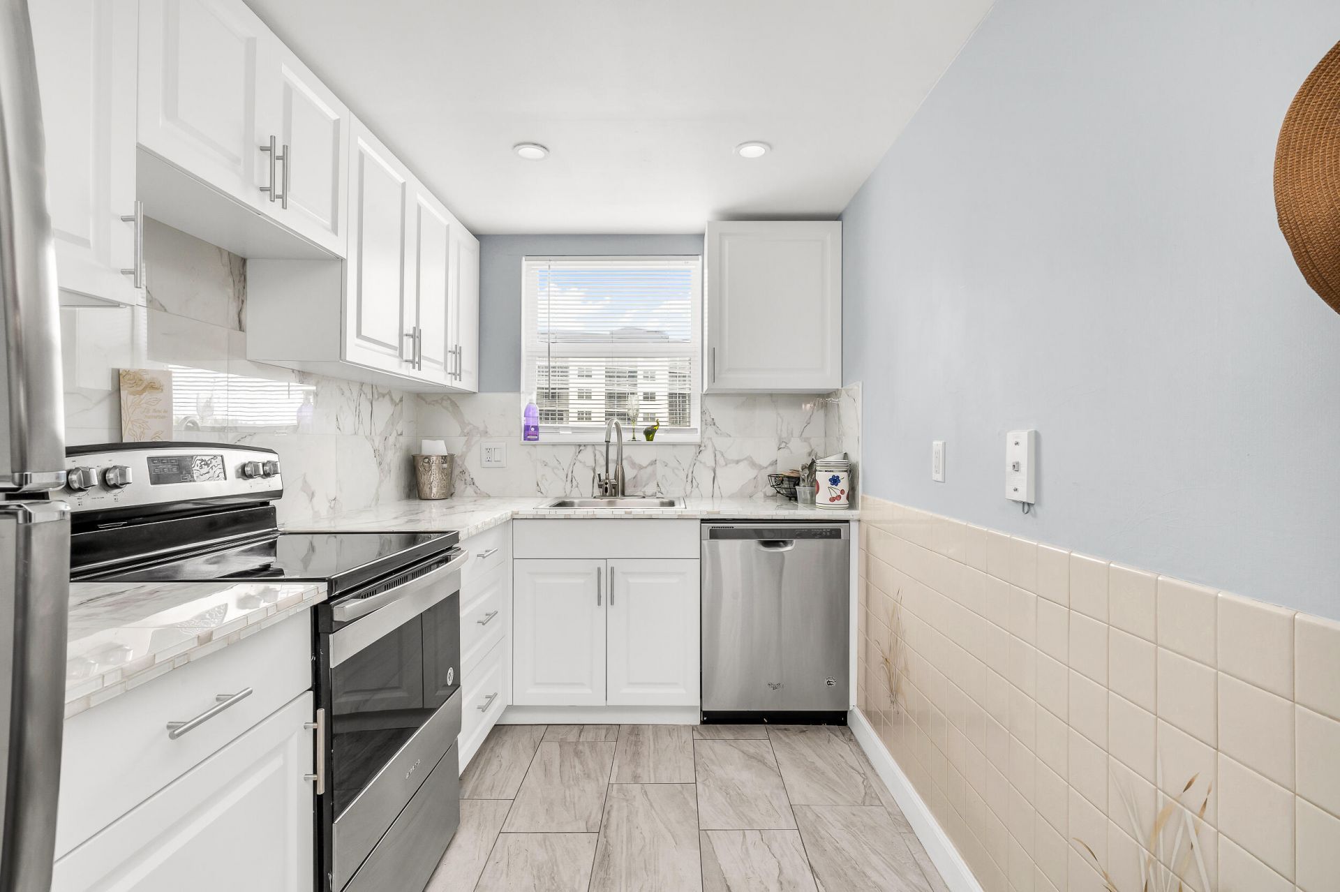 2731 NE 14th Street Causeway, Unit 430, Pompano Beach, FL 33062 Photo