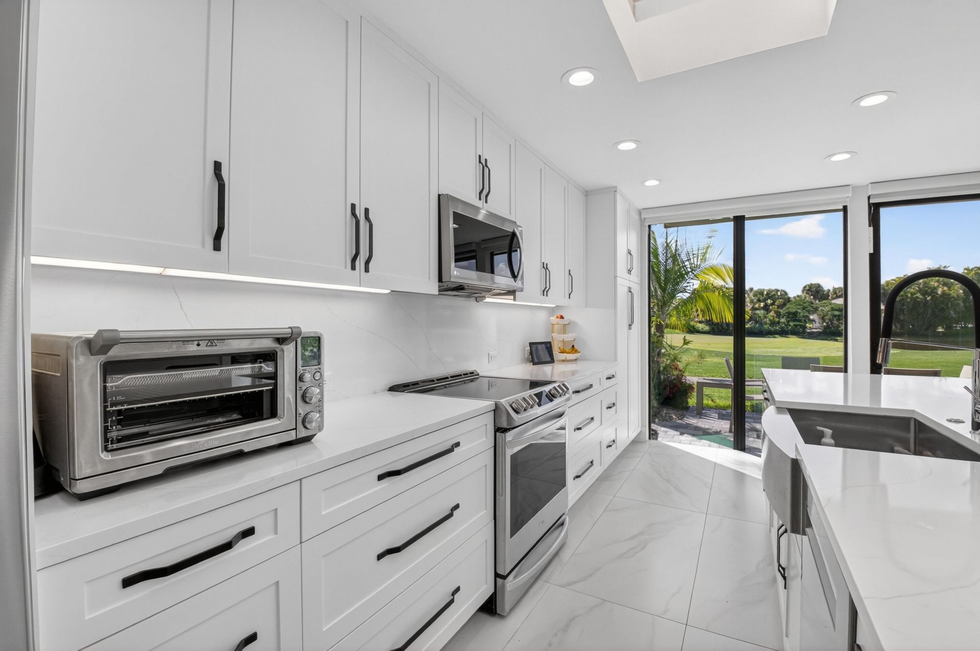 19530 Sawgrass Drive, Unit 1501, Boca Raton, FL 33434 Photo