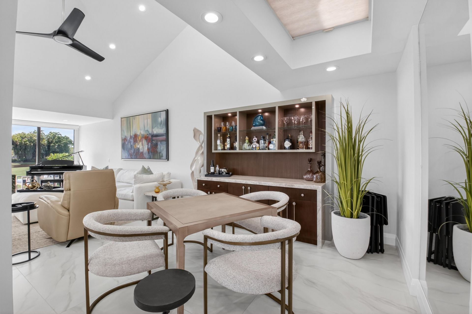 19530 Sawgrass Drive, Unit 1501, Boca Raton, FL 33434 Photo