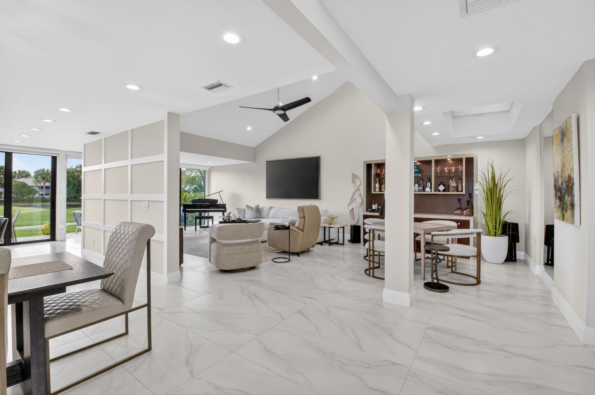 19530 Sawgrass Drive, Unit 1501, Boca Raton, FL 33434 Photo