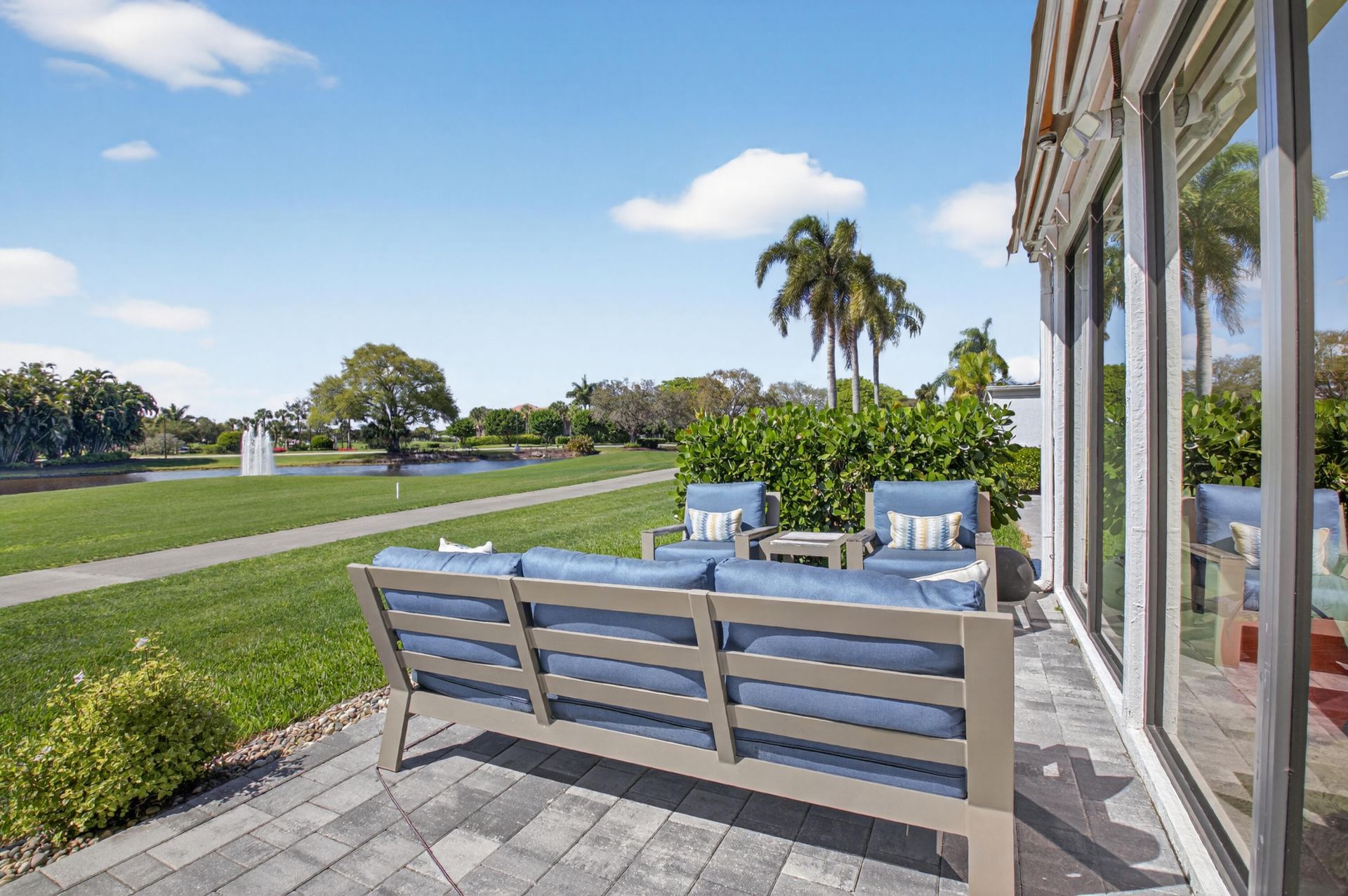 19530 Sawgrass Drive, Unit 1501, Boca Raton, FL 33434 Photo