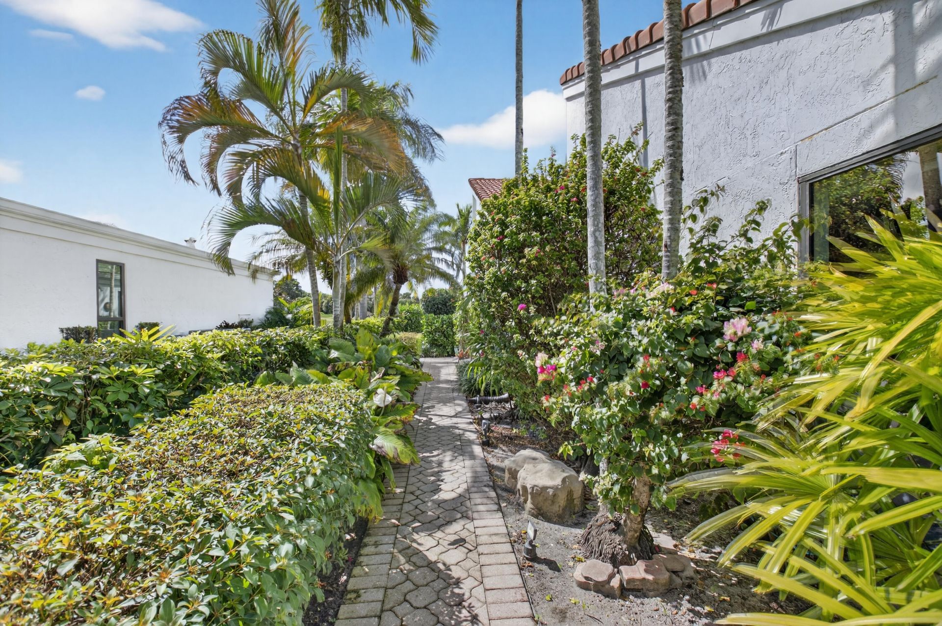 19530 Sawgrass Drive, Unit 1501, Boca Raton, FL 33434 Photo