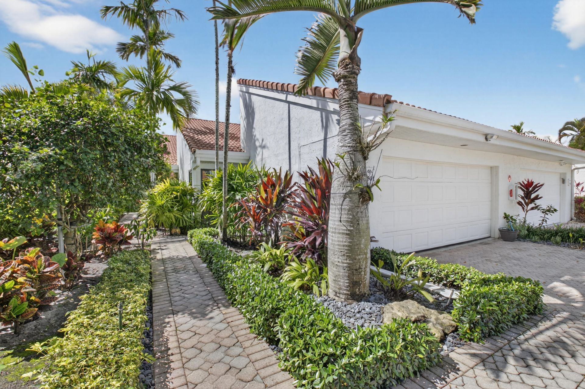 19530 Sawgrass Drive, Unit 1501, Boca Raton, FL 33434 Photo