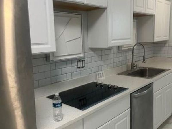 636 Meridian Avenue, Unit 4, Miami Beach, FL 33139