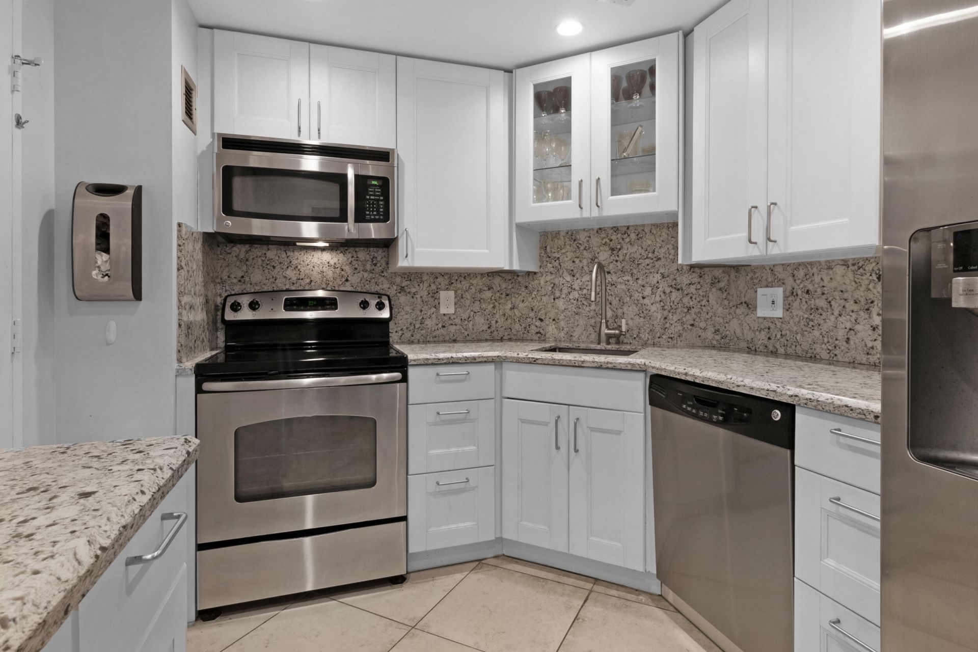 111 N Pompano Beach Boulevard, Unit 1007, Pompano Beach, FL 33062 Photo