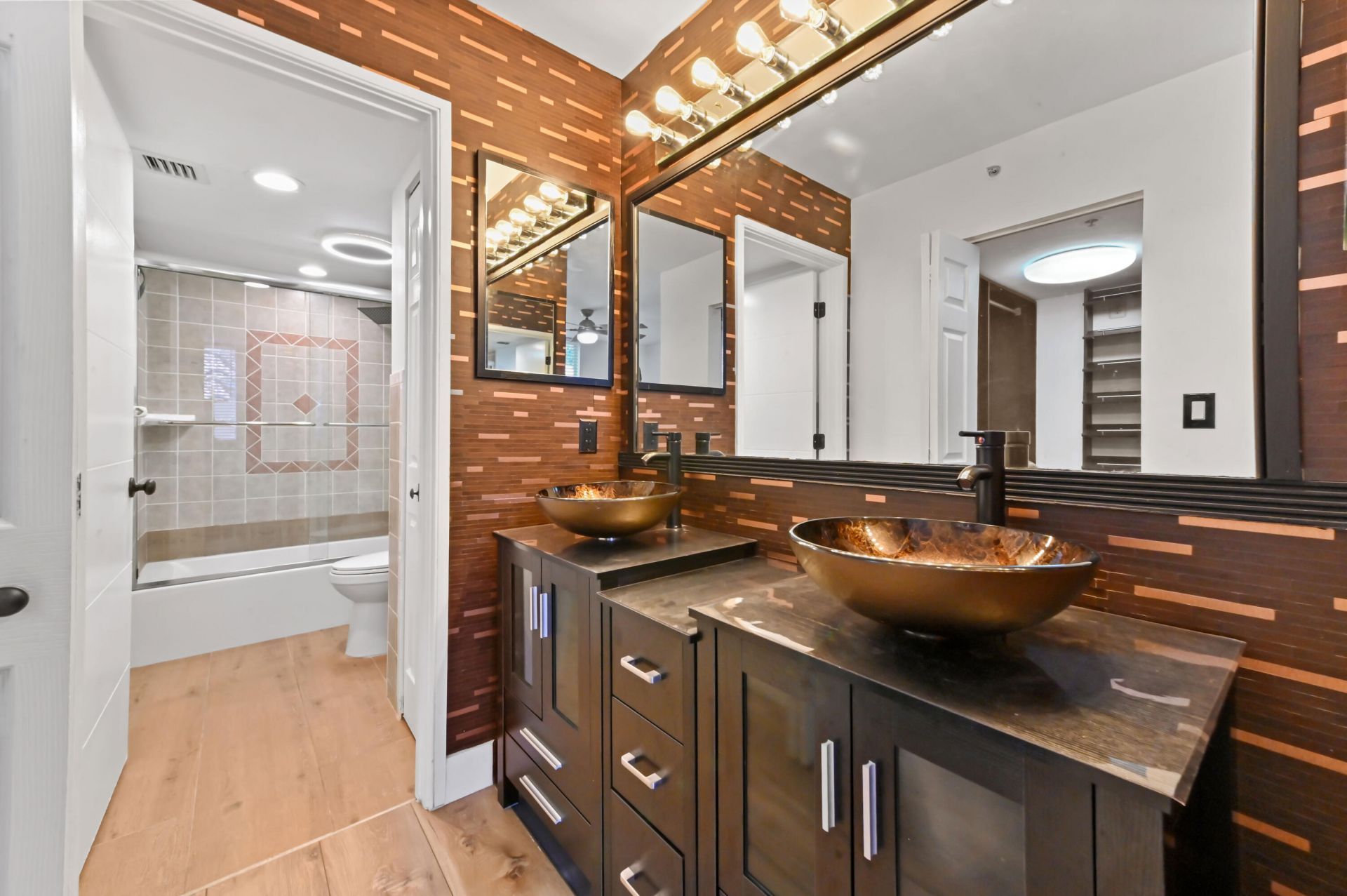 200 Scotia Drive, Unit 202, Hypoluxo, FL 33462 Photo