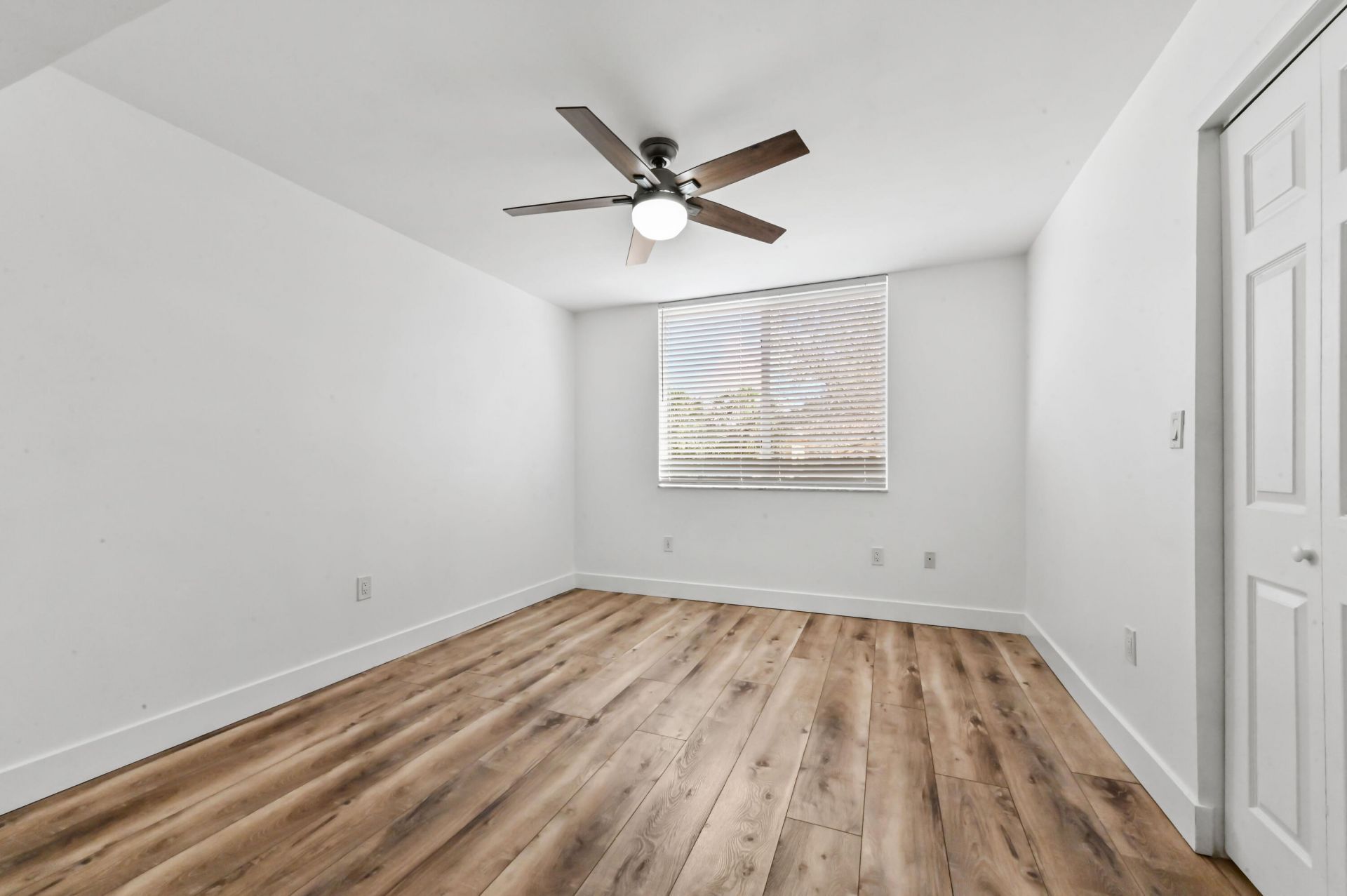 200 Scotia Drive, Unit 202, Hypoluxo, FL 33462 Photo