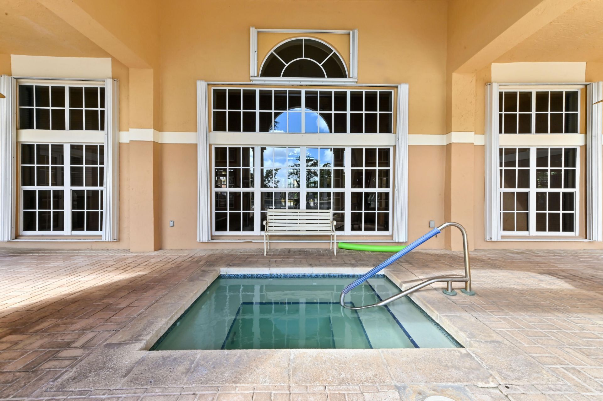 200 Scotia Drive, Unit 202, Hypoluxo, FL 33462 Photo