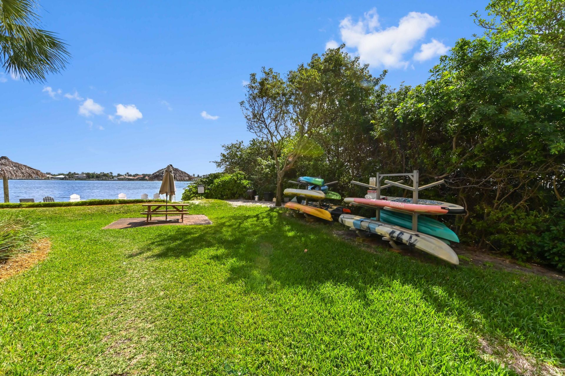 200 Scotia Drive, Unit 202, Hypoluxo, FL 33462 Photo