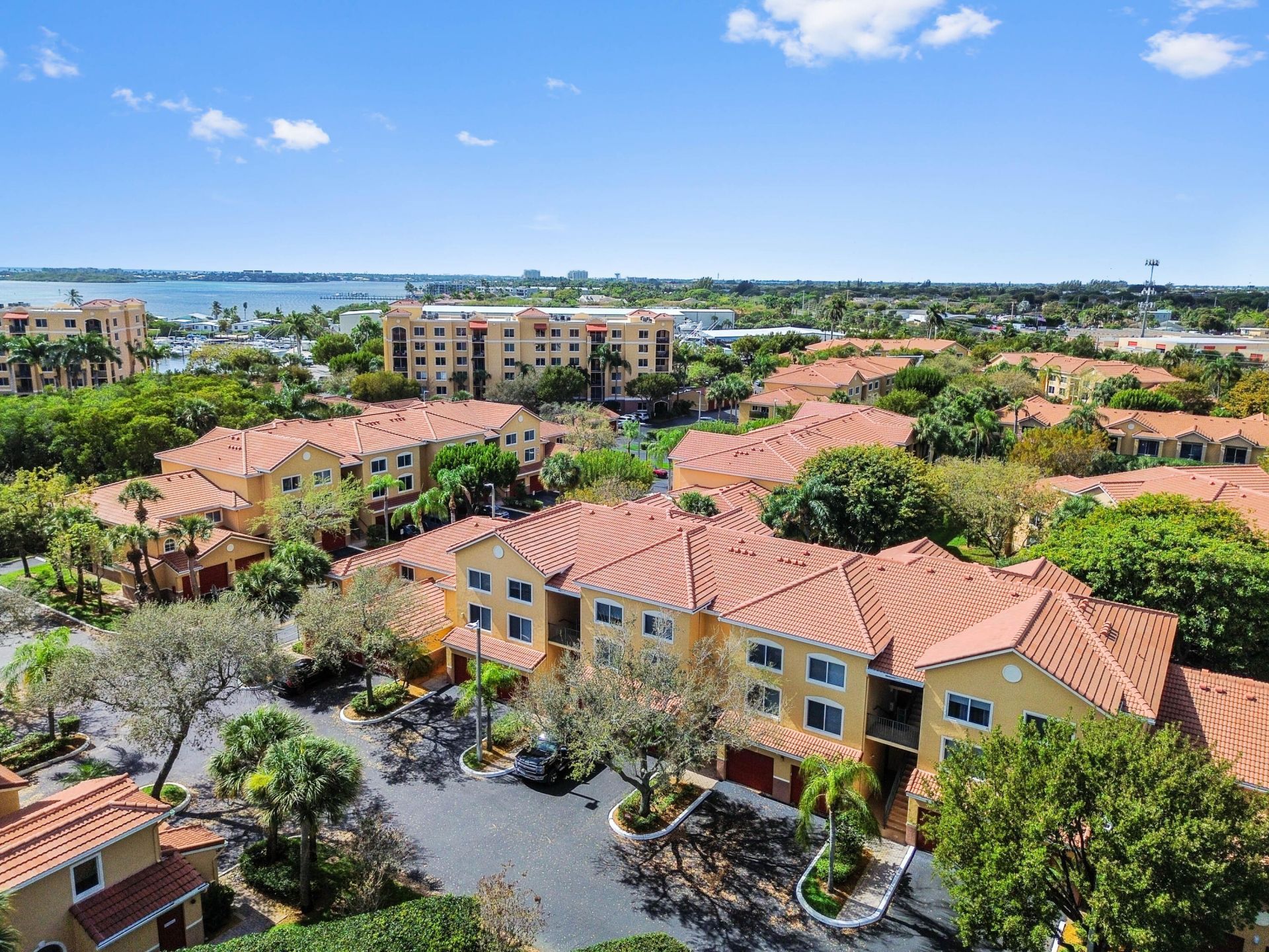 200 Scotia Drive, Unit 202, Hypoluxo, FL 33462 Photo