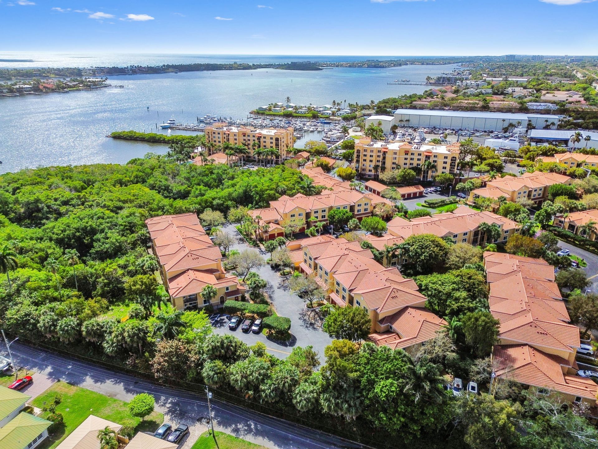 200 Scotia Drive, Unit 202, Hypoluxo, FL 33462 Photo