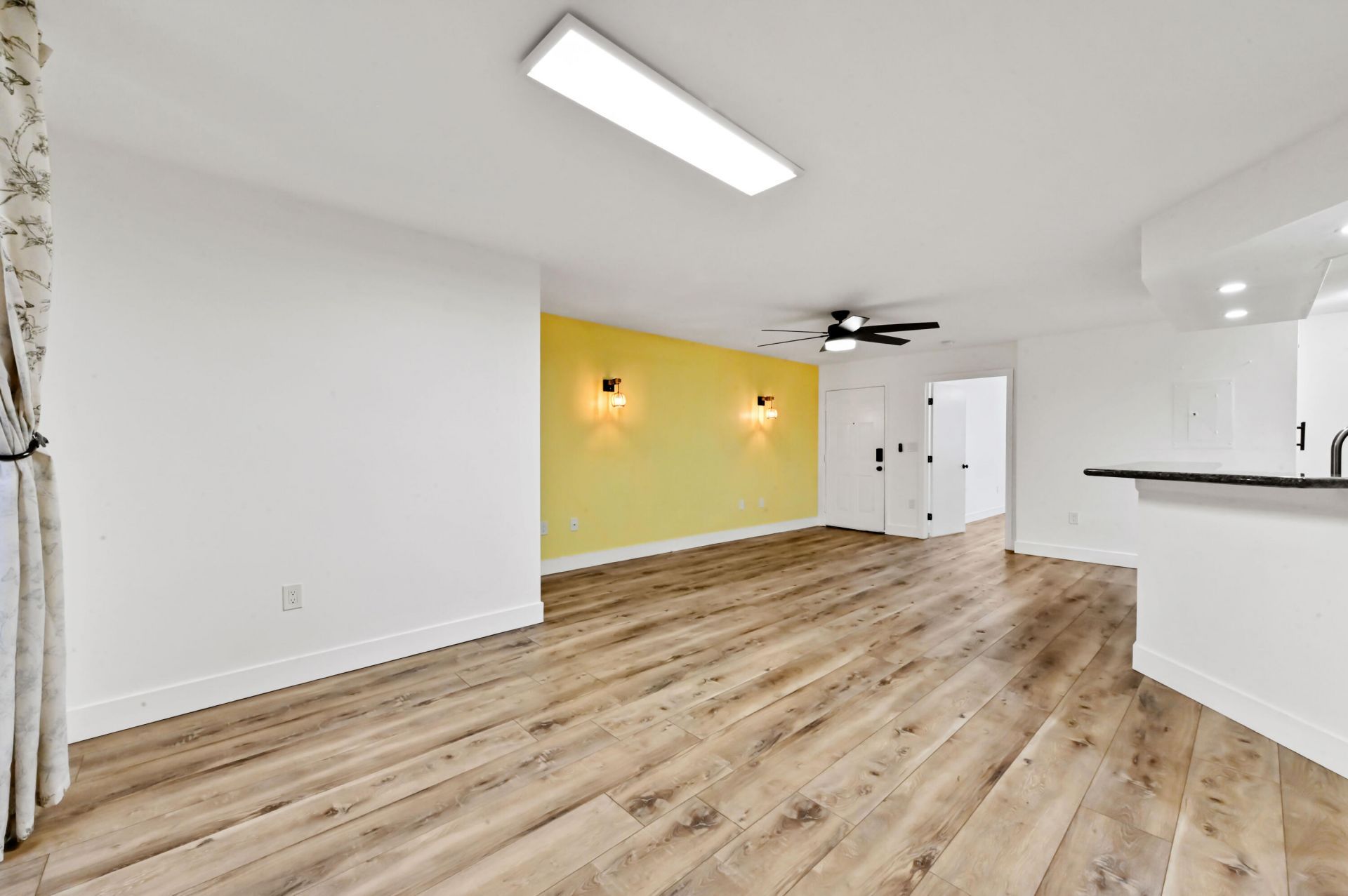 200 Scotia Drive, Unit 202, Hypoluxo, FL 33462 Photo