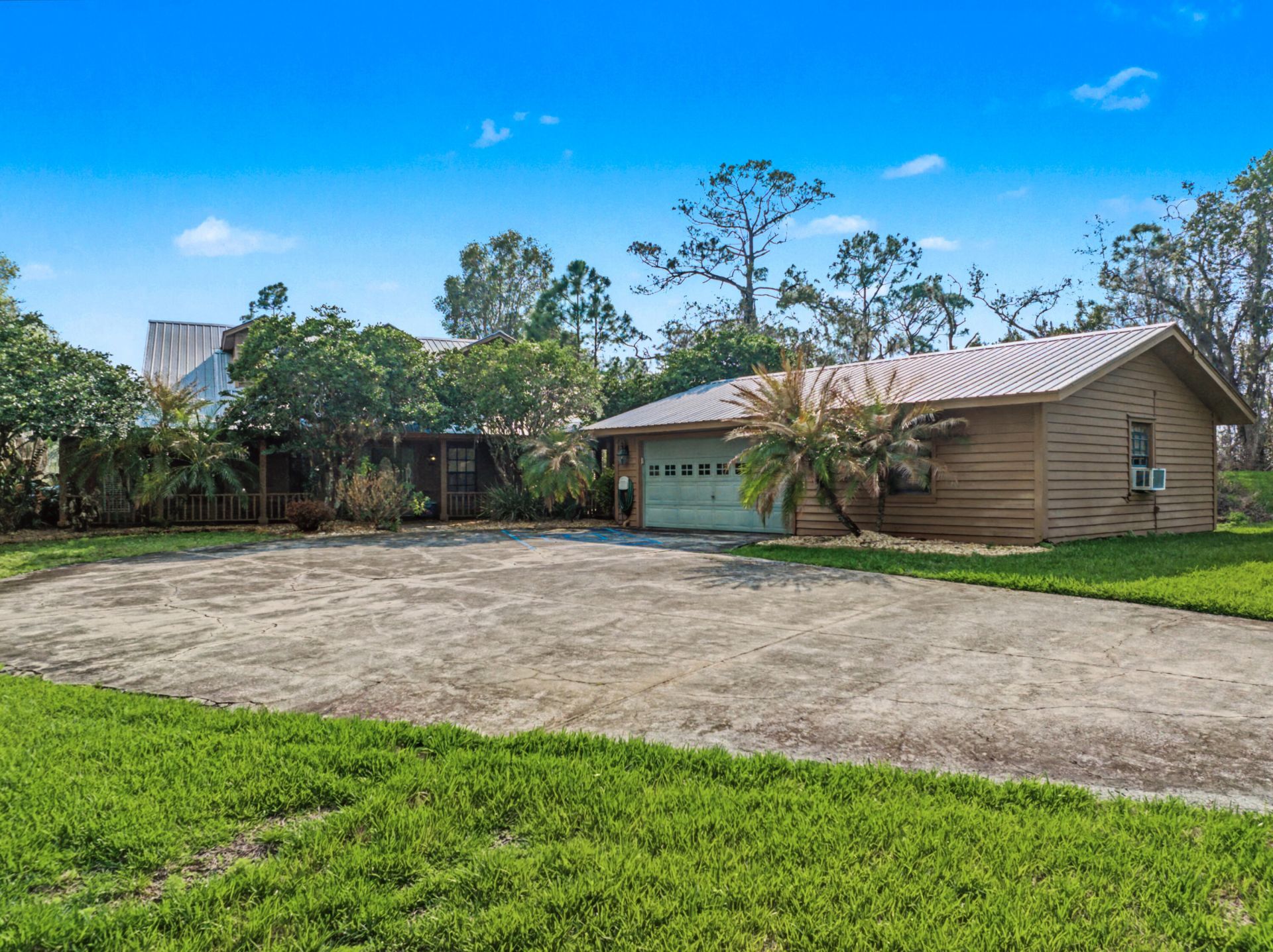 665 Moon Ranch Road, Sebring, FL 33870 Photo