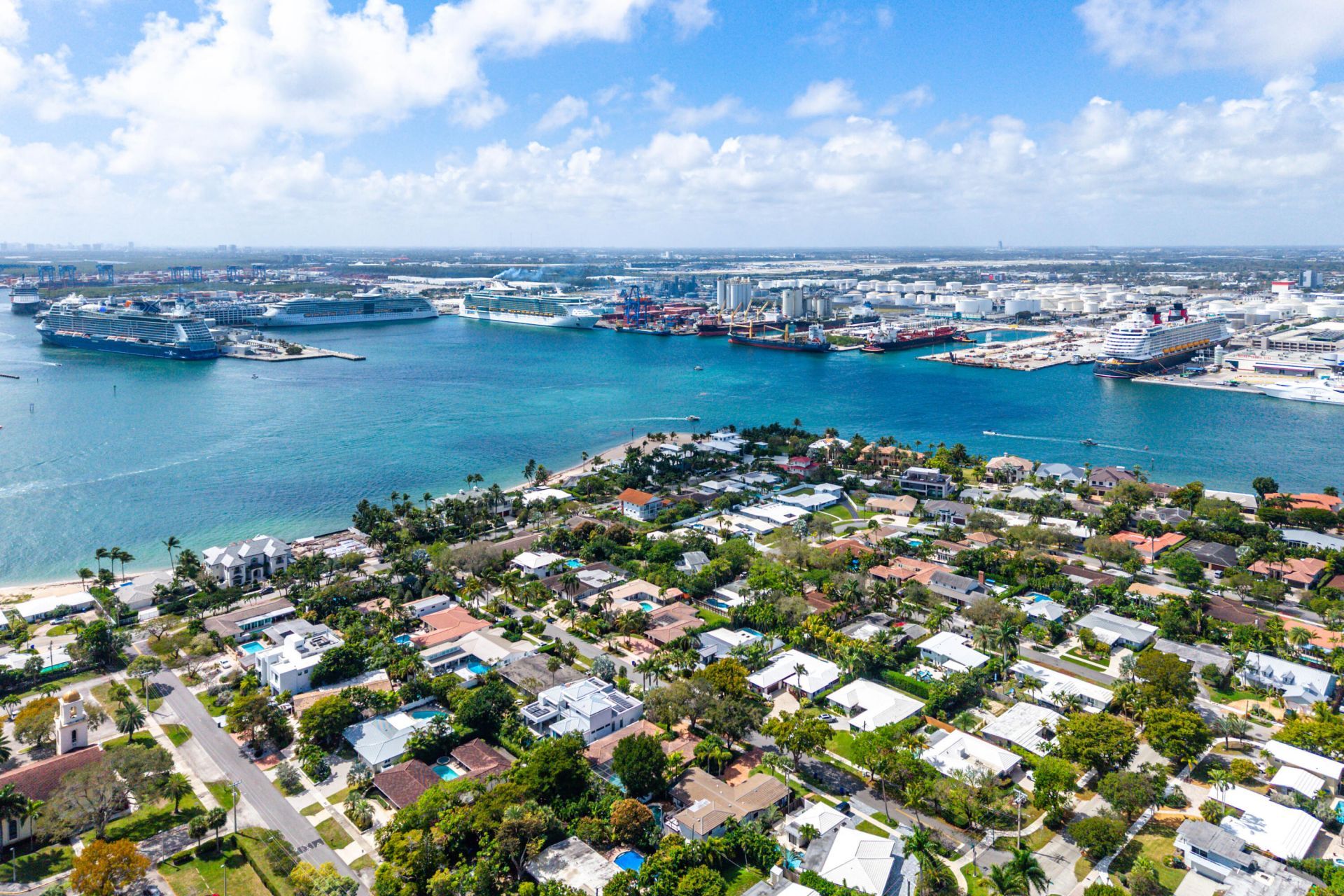 1900 S Ocean Drive, Unit 811, Fort Lauderdale, FL 33316 Photo