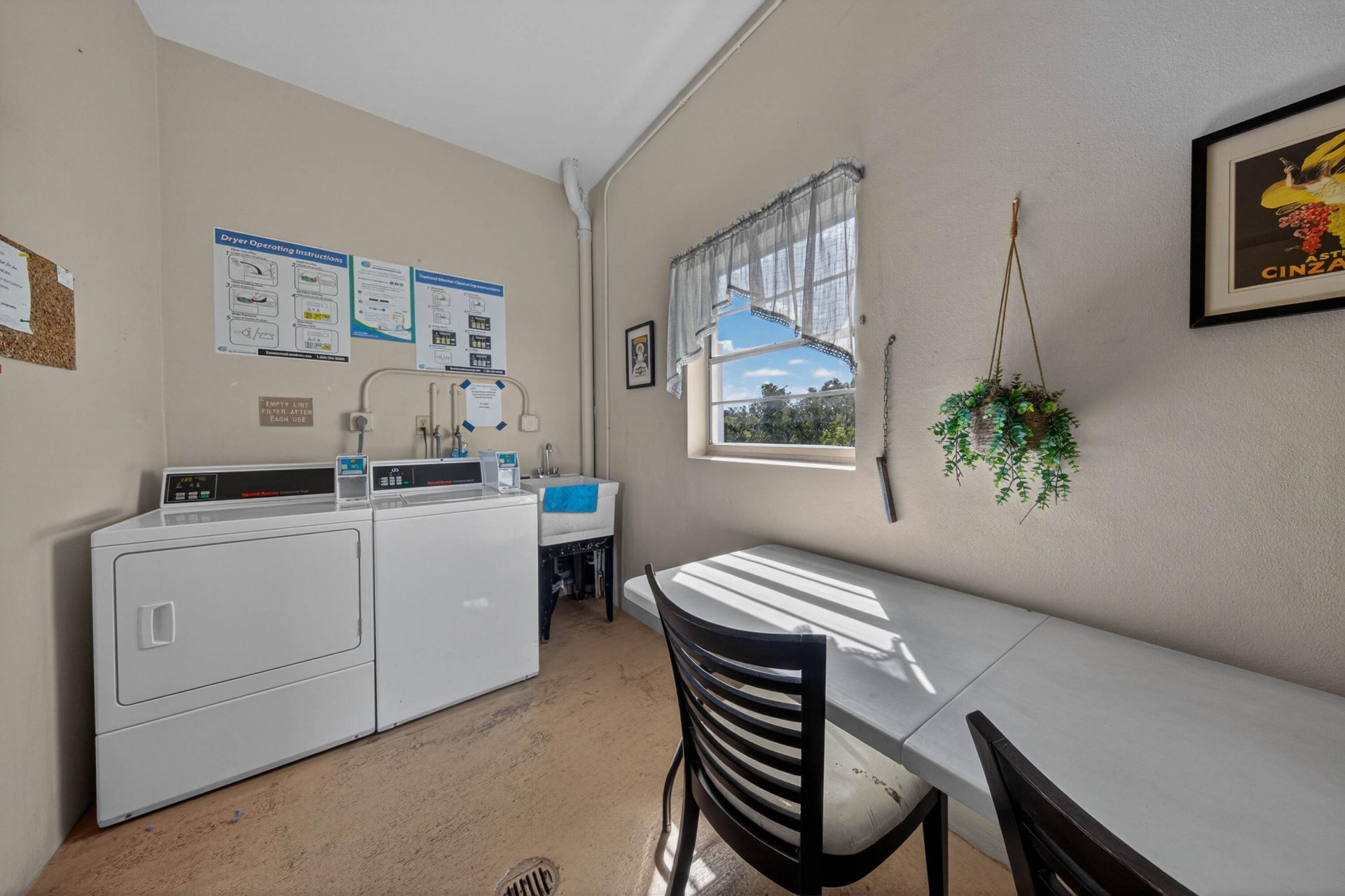 6731 Cypress Road, Unit 402, Plantation, FL 33317 Photo