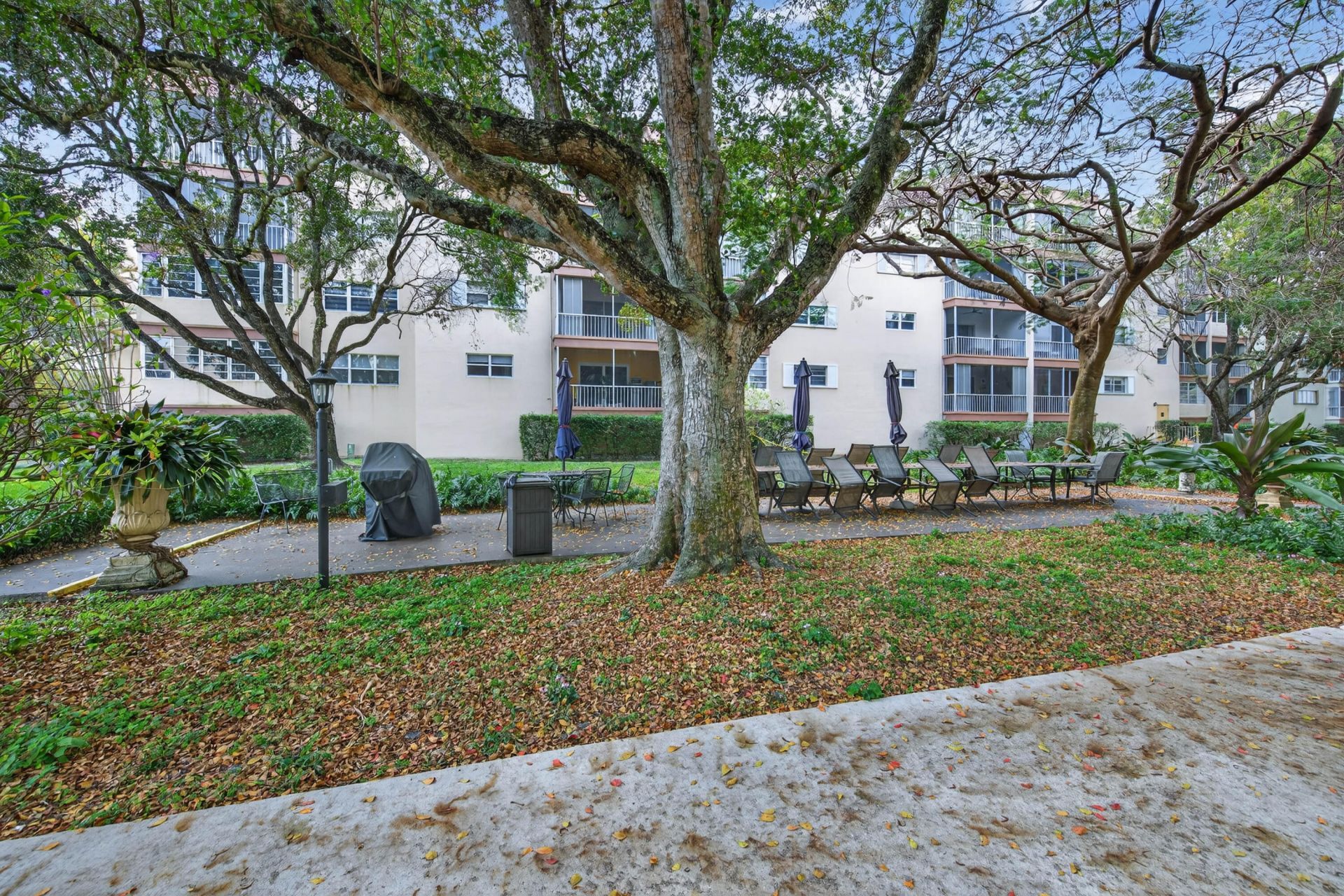 6731 Cypress Road, Unit 402, Plantation, FL 33317 Photo