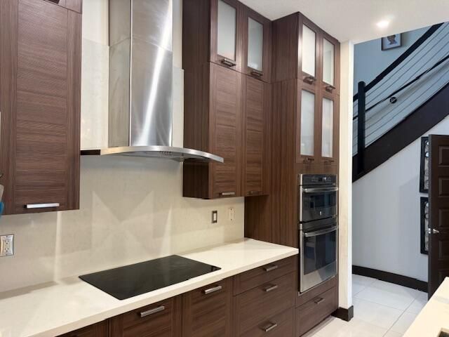 8810 NW 155th Terrace, Miami Lakes, FL 33018 Photo