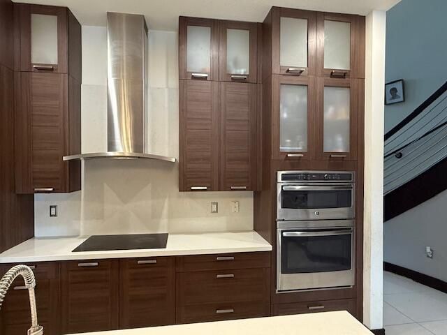 8810 NW 155th Terrace, Miami Lakes, FL 33018 Photo