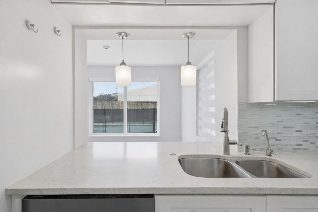 7520 SW 1st Street, Margate, FL 33068 Photo