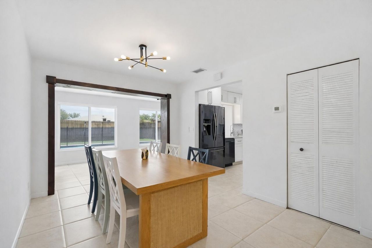 7520 SW 1st Street, Margate, FL 33068 Photo