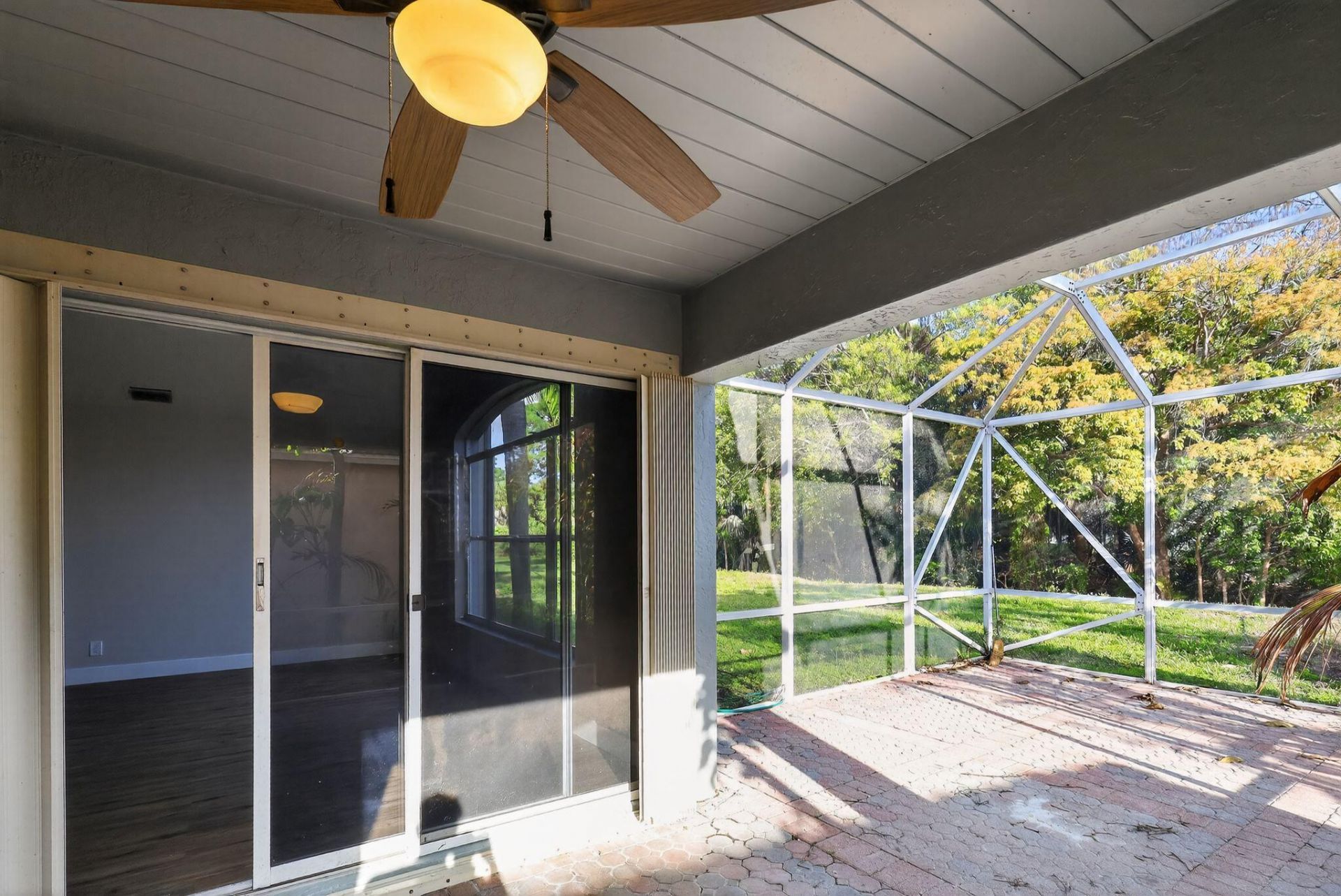 3037 Casa Rio Court, Riviera Beach, FL 33418 Photo