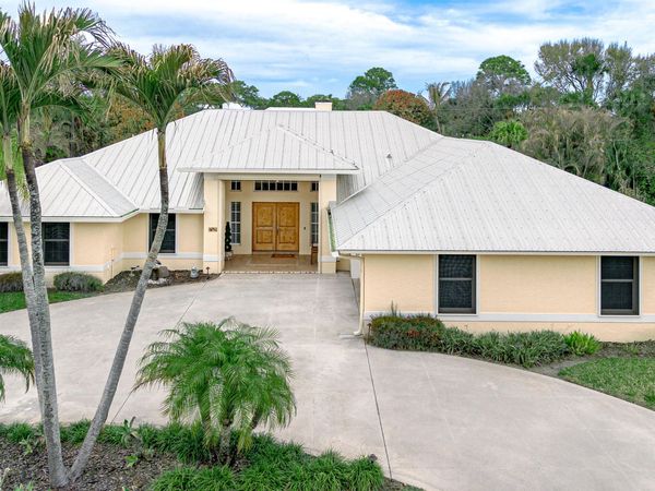 8571 SE Quail Ridge Way, Hobe Sound, FL 33455