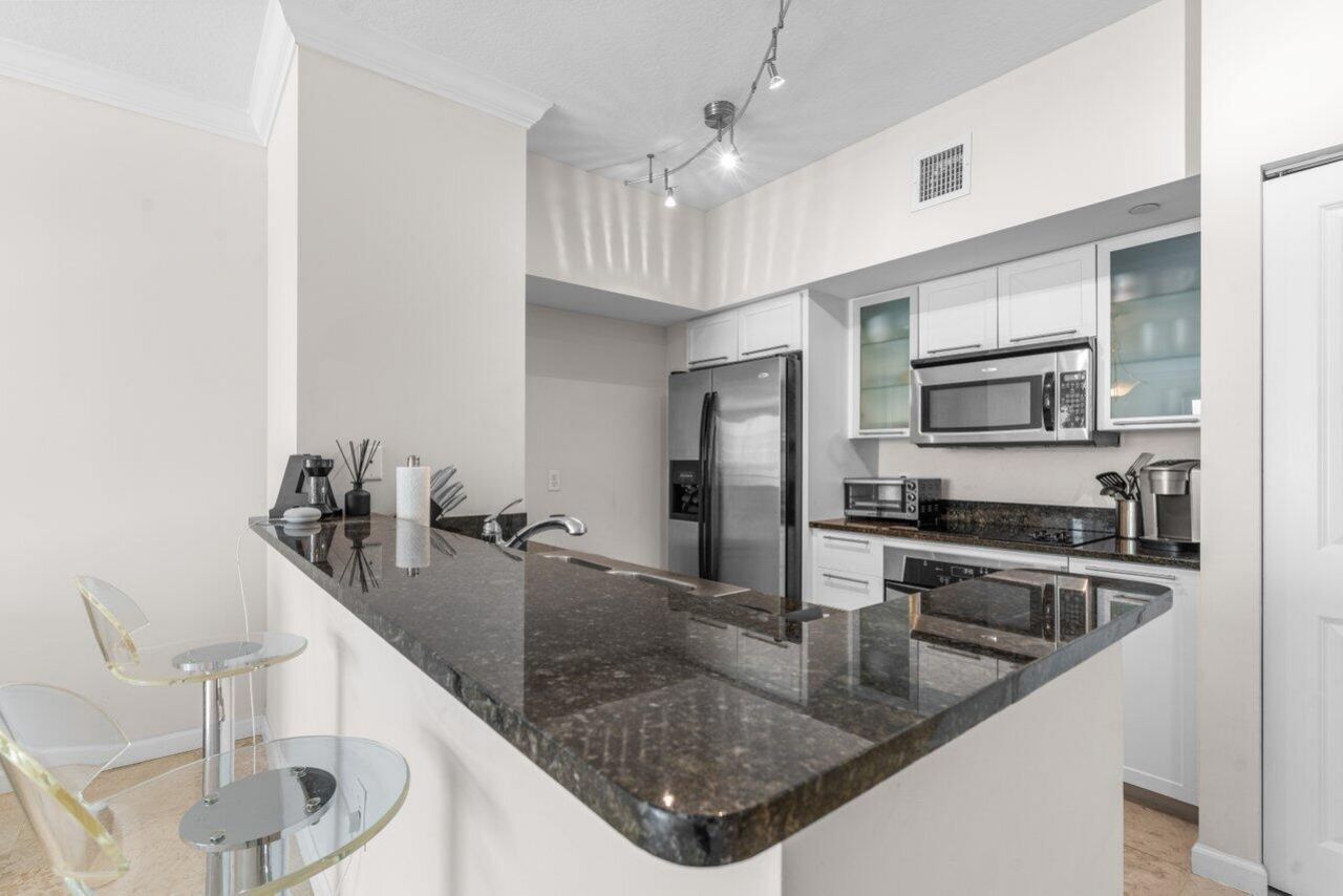 235 NE 1st Street, Unit 504, Delray Beach, FL 33444 Photo