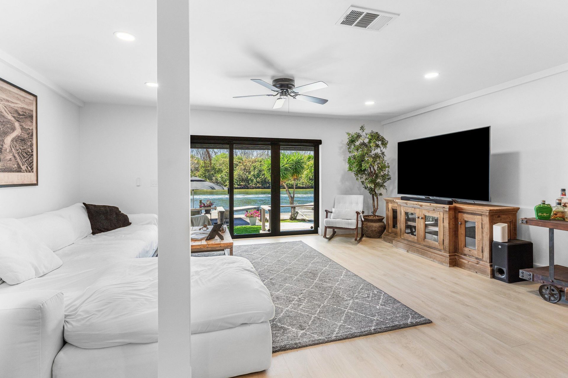 629 NE 19th Avenue, Deerfield Beach, FL 33441 Photo