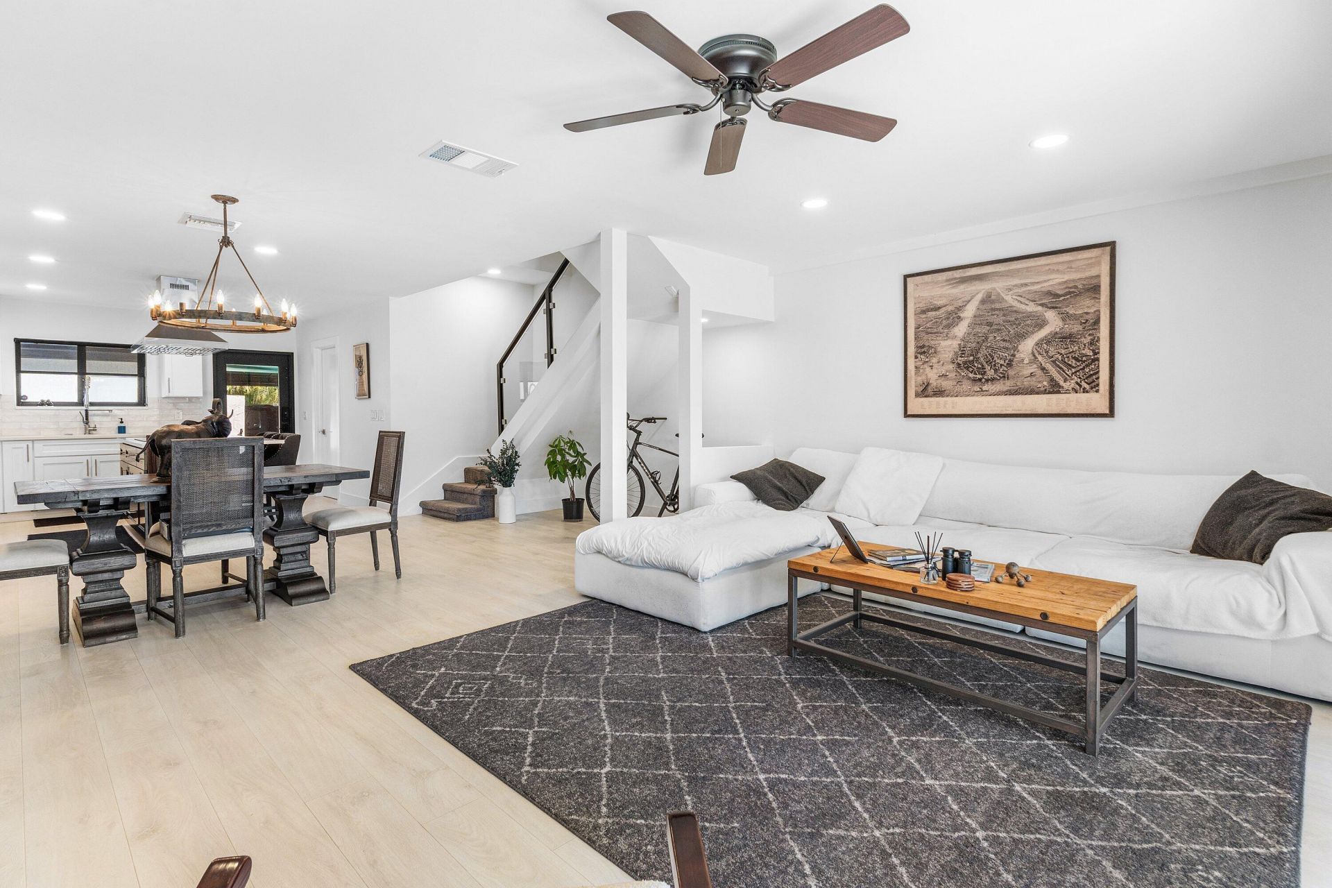 629 NE 19th Avenue, Deerfield Beach, FL 33441 Photo