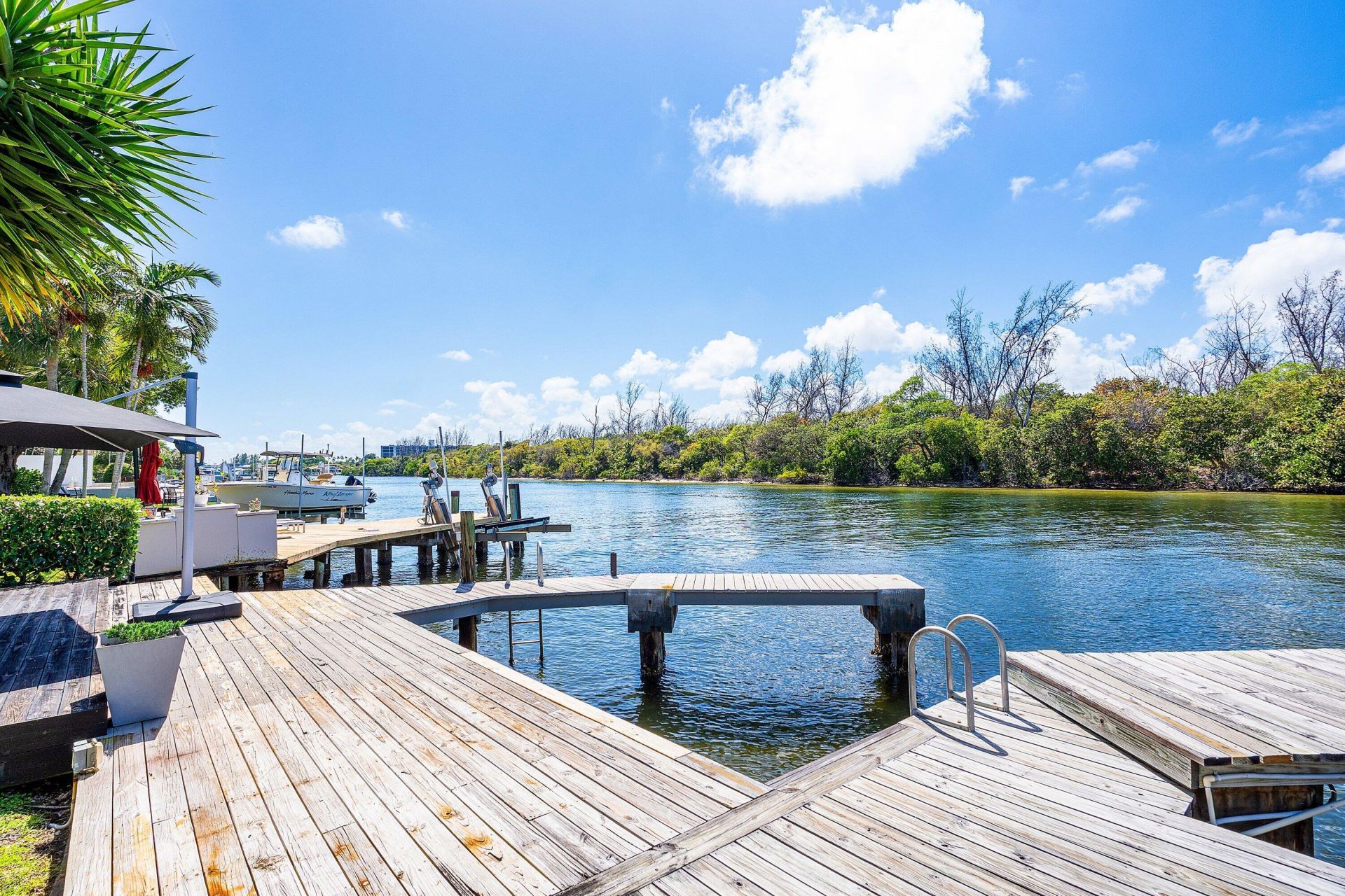 629 NE 19th Avenue, Deerfield Beach, FL 33441 Photo