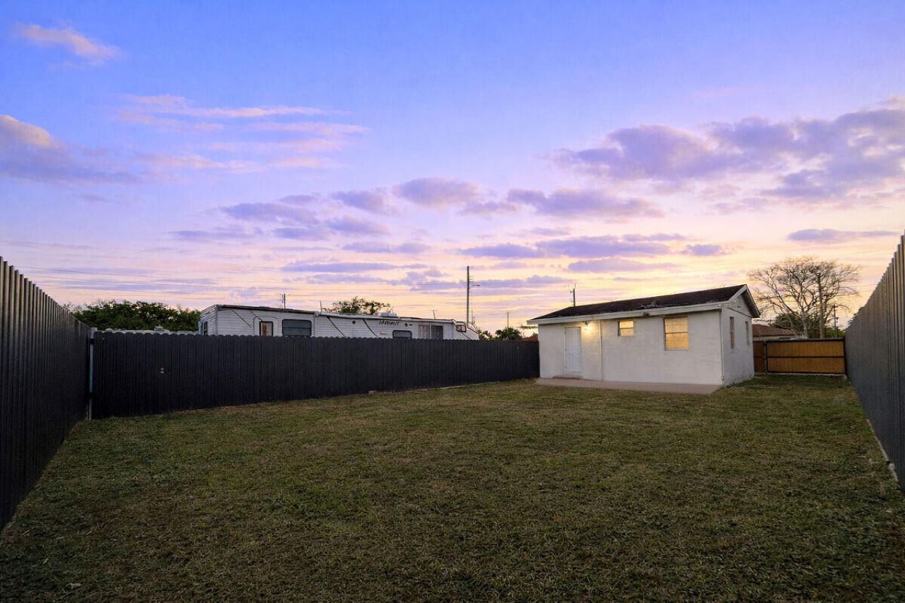 12130 SW 215th Street, Miami, FL 33177 Photo